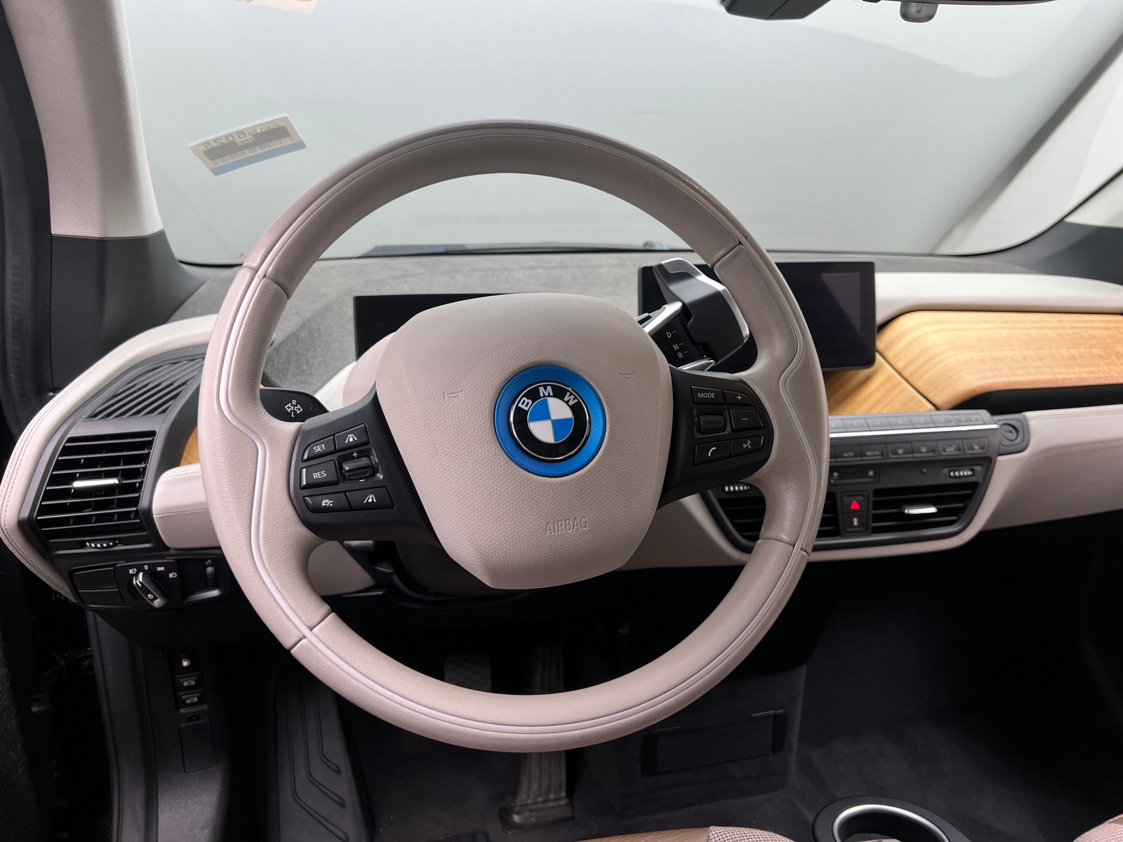 Thumbnail: 2020 BMW i3 - 5