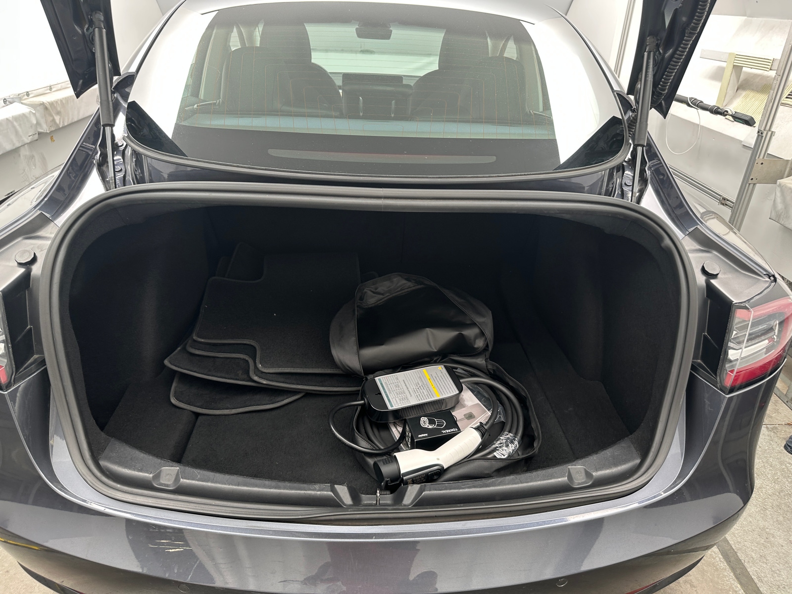 Thumbnail: 2018 Tesla Model 3 - 6