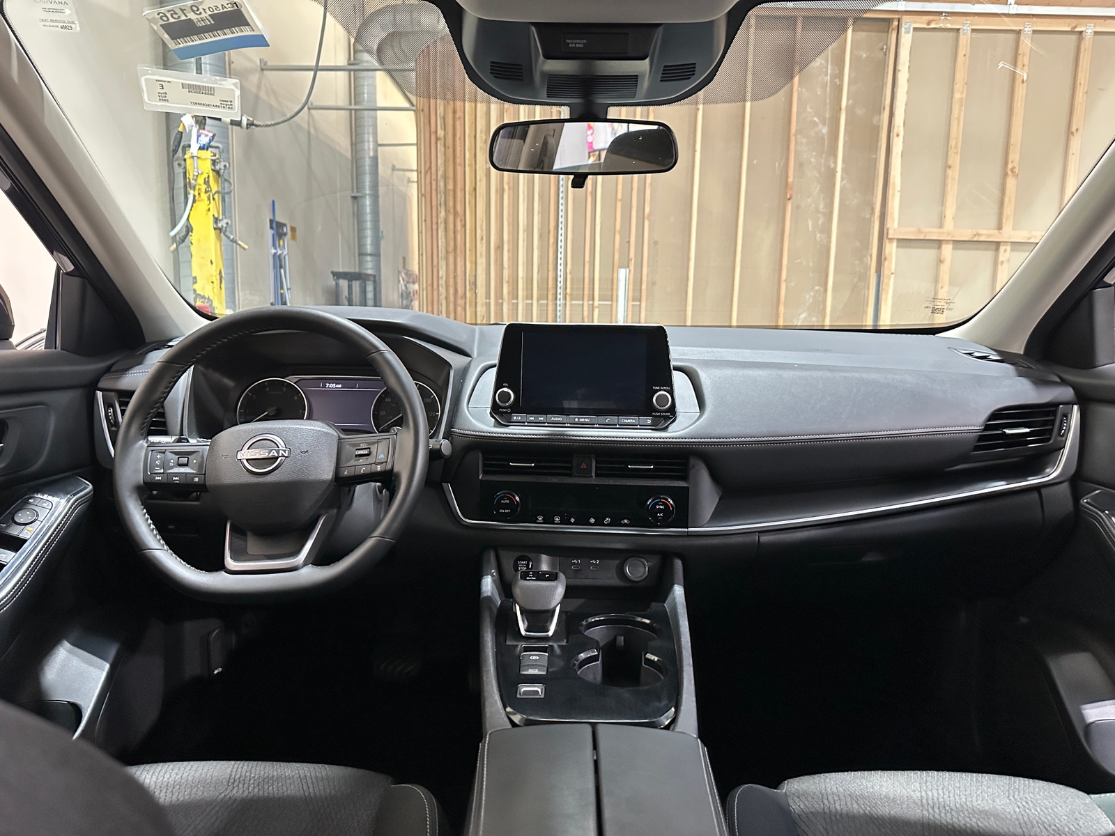 Thumbnail: 2025 Nissan Rogue - 3