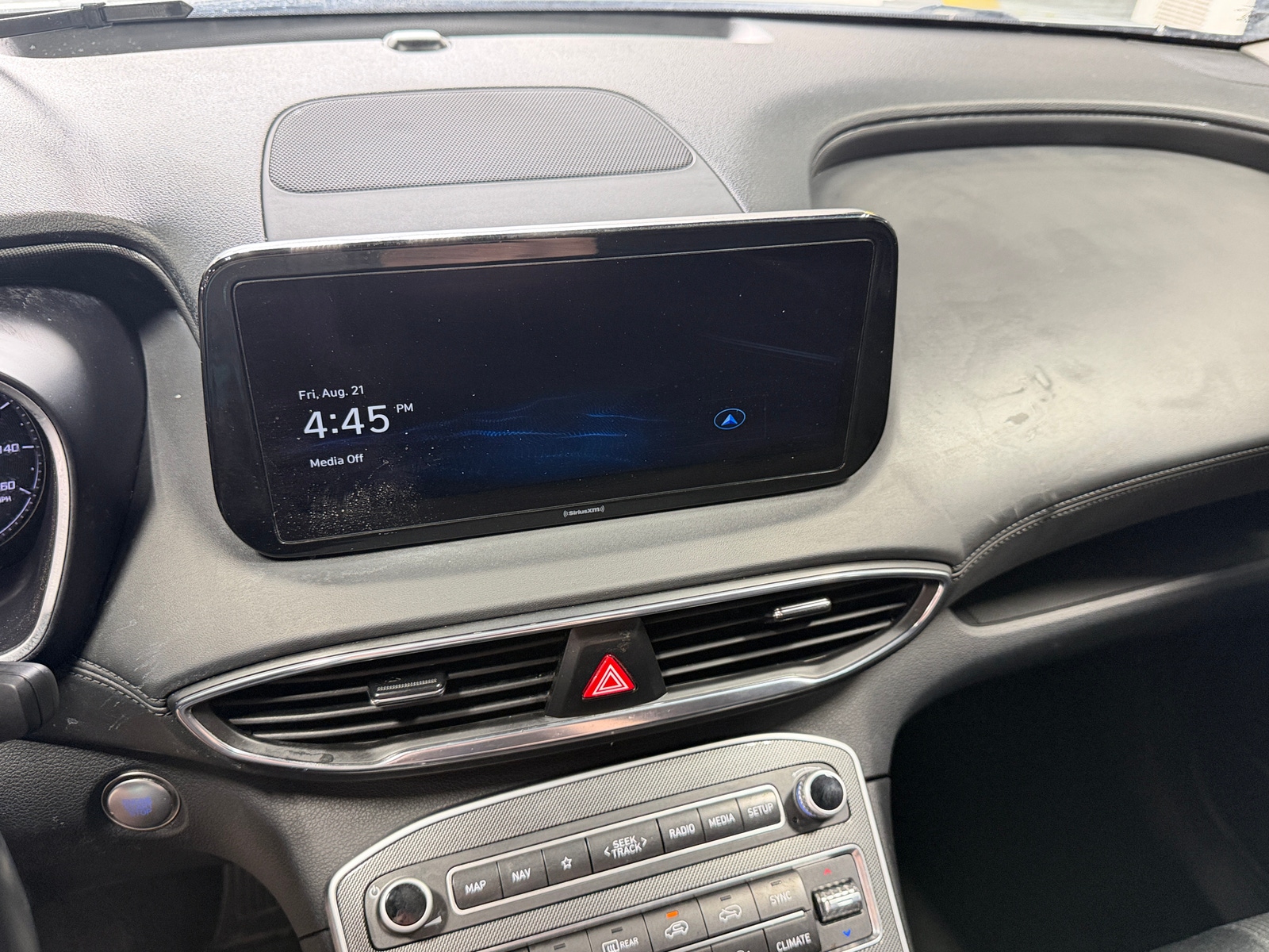 Thumbnail: 2023 Hyundai Santa Fe - 4