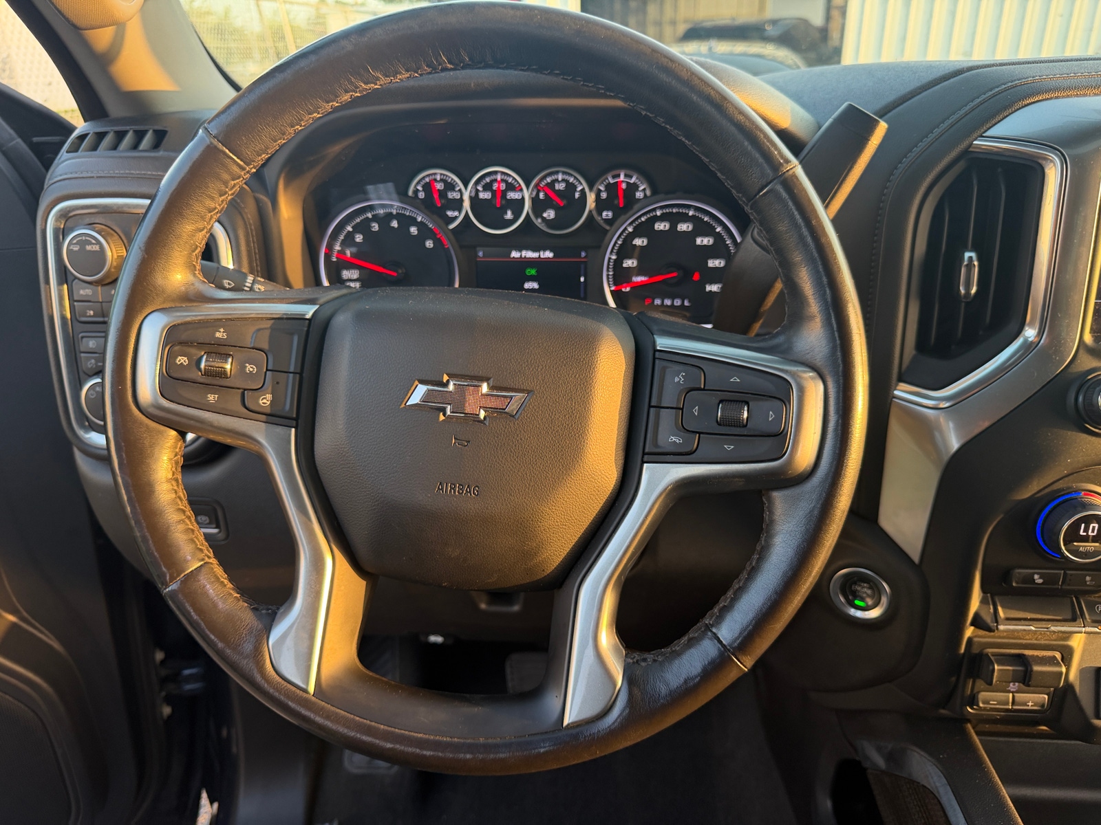 Thumbnail: 2022 Chevrolet Silverado 1500 - 5