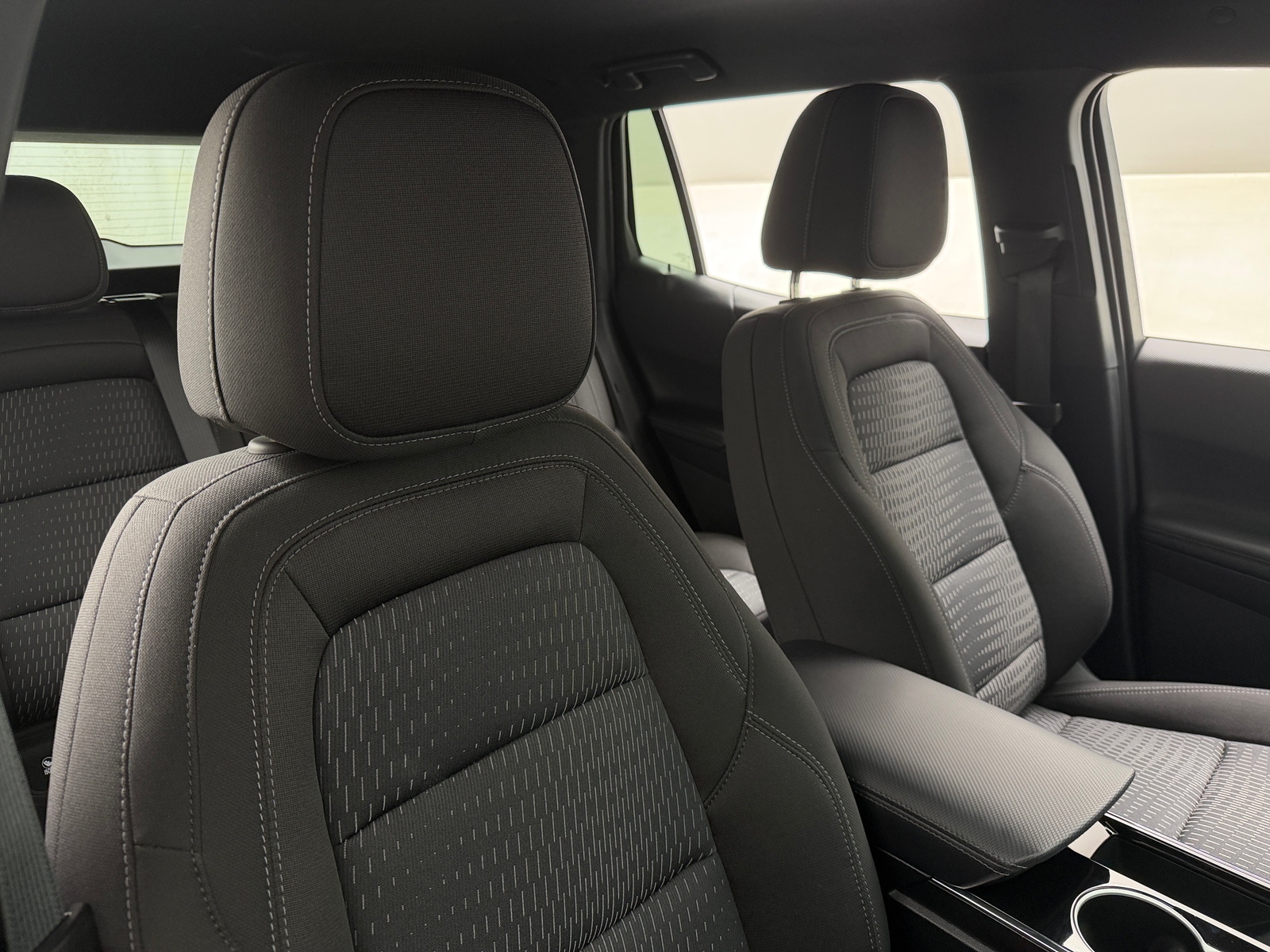 Thumbnail: 2026 Chevrolet Equinox - 2
