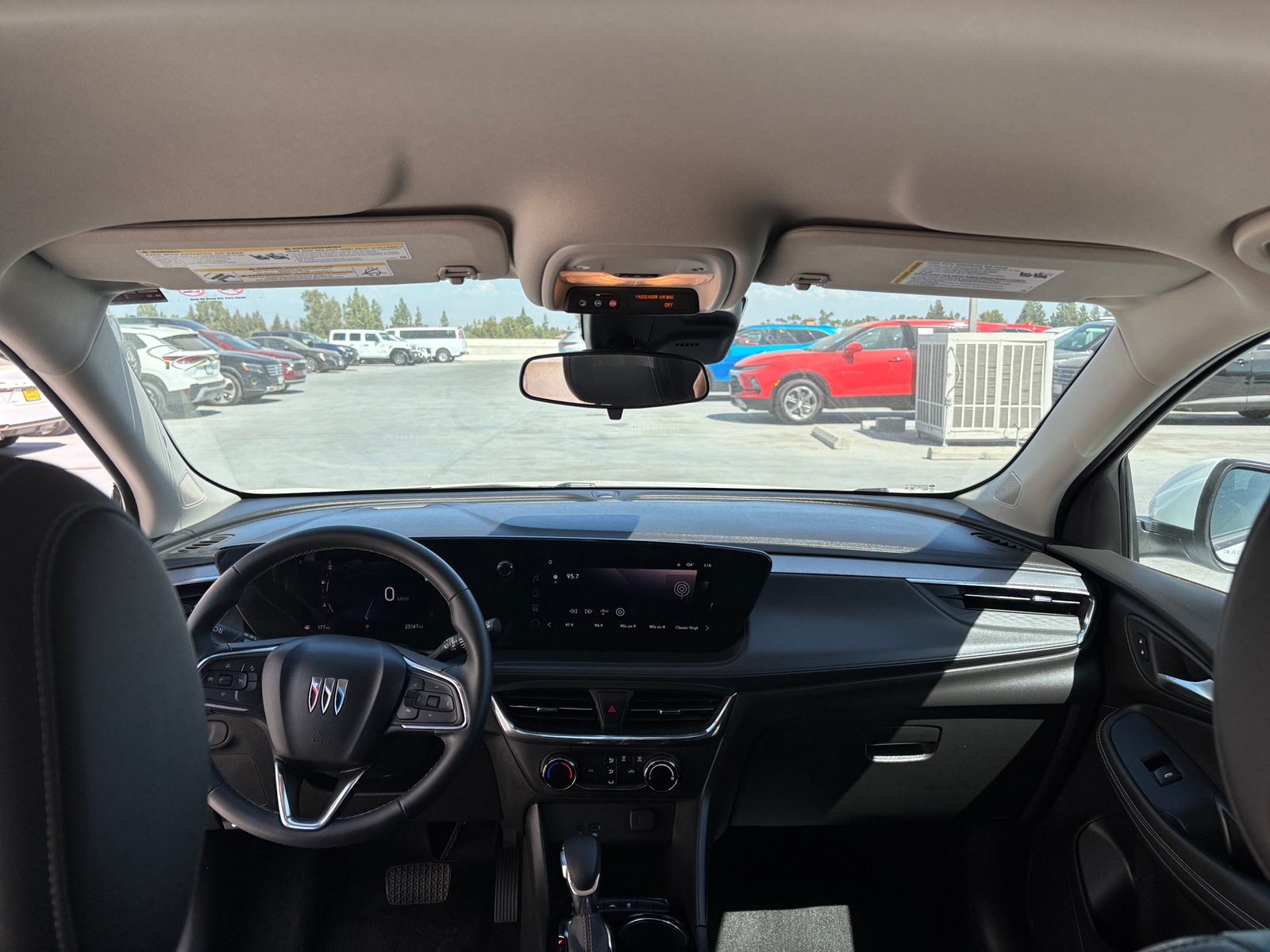 Thumbnail: 2025 Buick Encore GX - 3