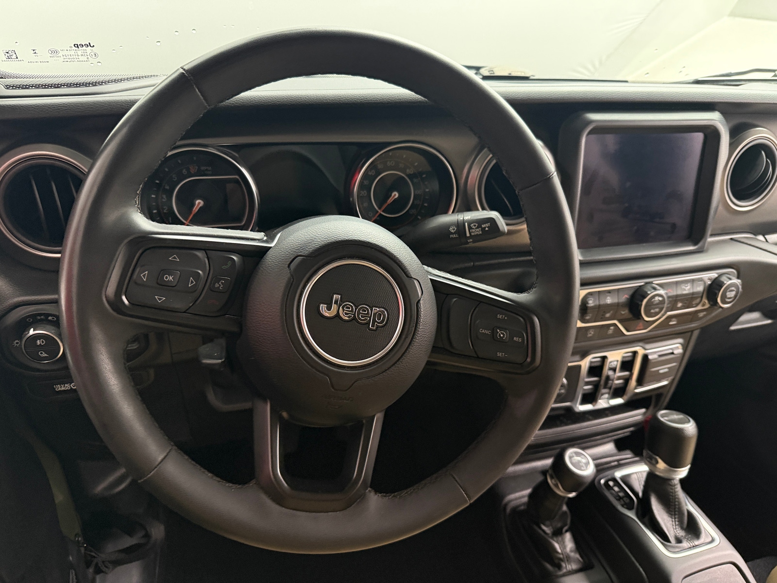 Thumbnail: 2023 Jeep Gladiator - 5