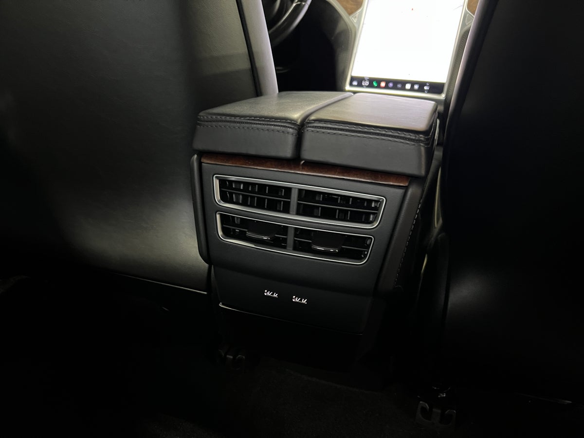 2017 Tesla Model S 75 in Silver — photo 2