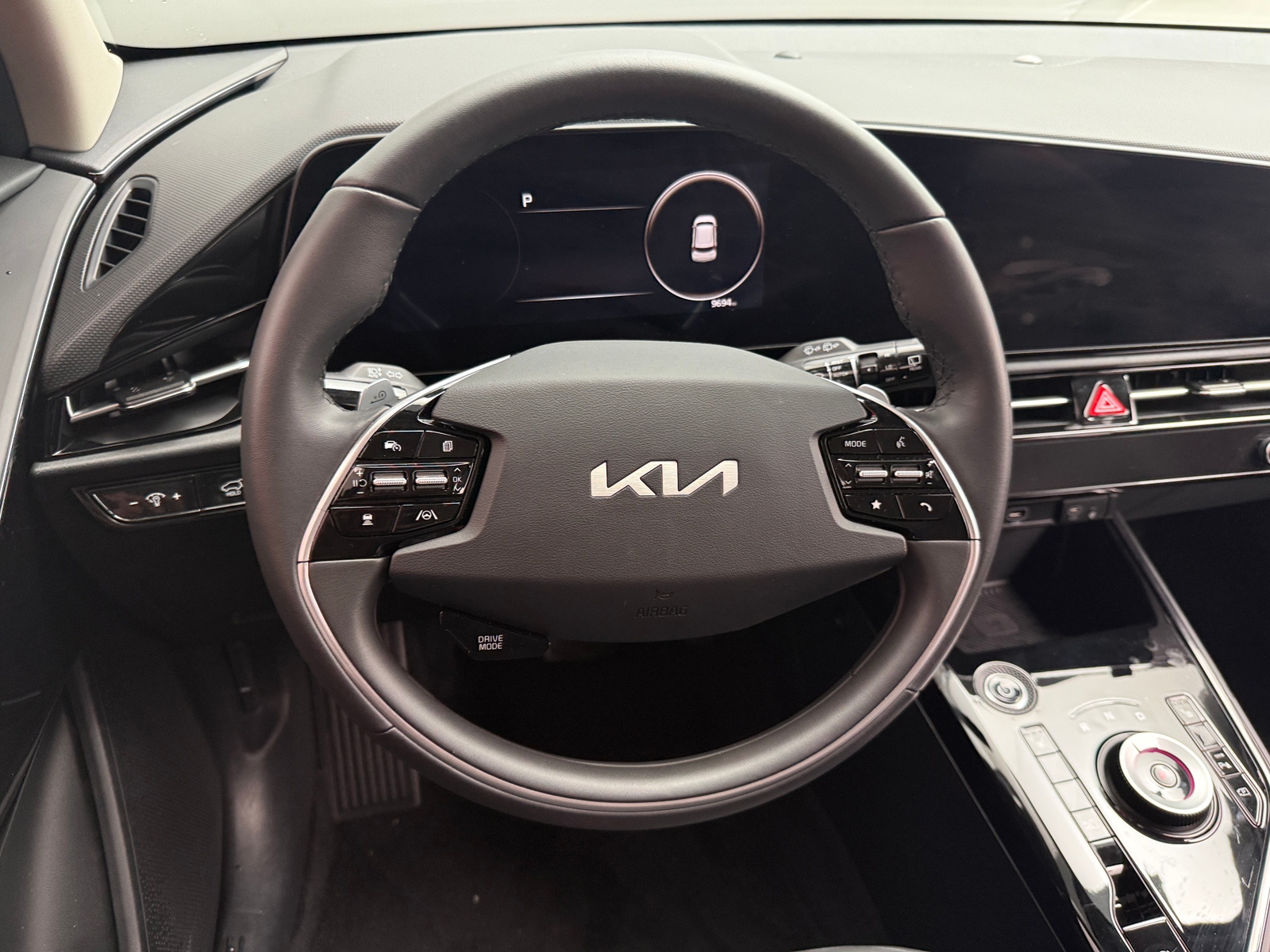 Thumbnail: 2025 Kia Niro - 4