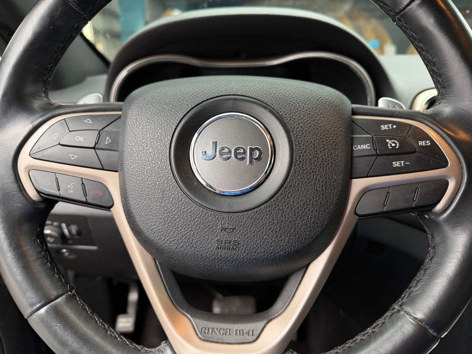 Thumbnail: 2016 Jeep Grand Cherokee - 5