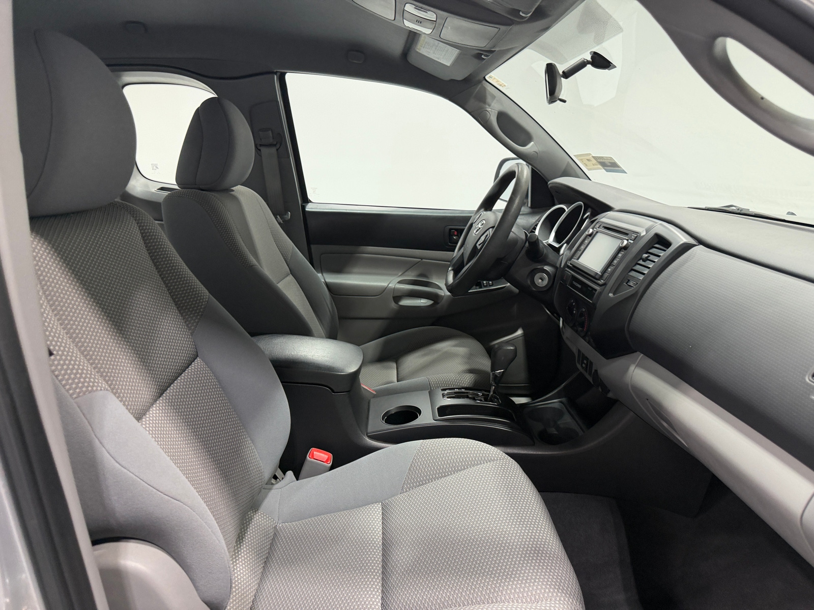 Thumbnail: 2015 Toyota Tacoma - 2