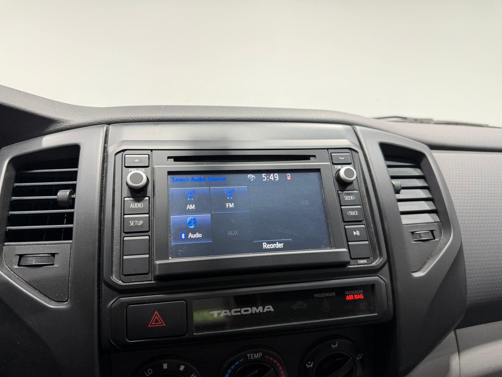 Thumbnail: 2015 Toyota Tacoma - 4