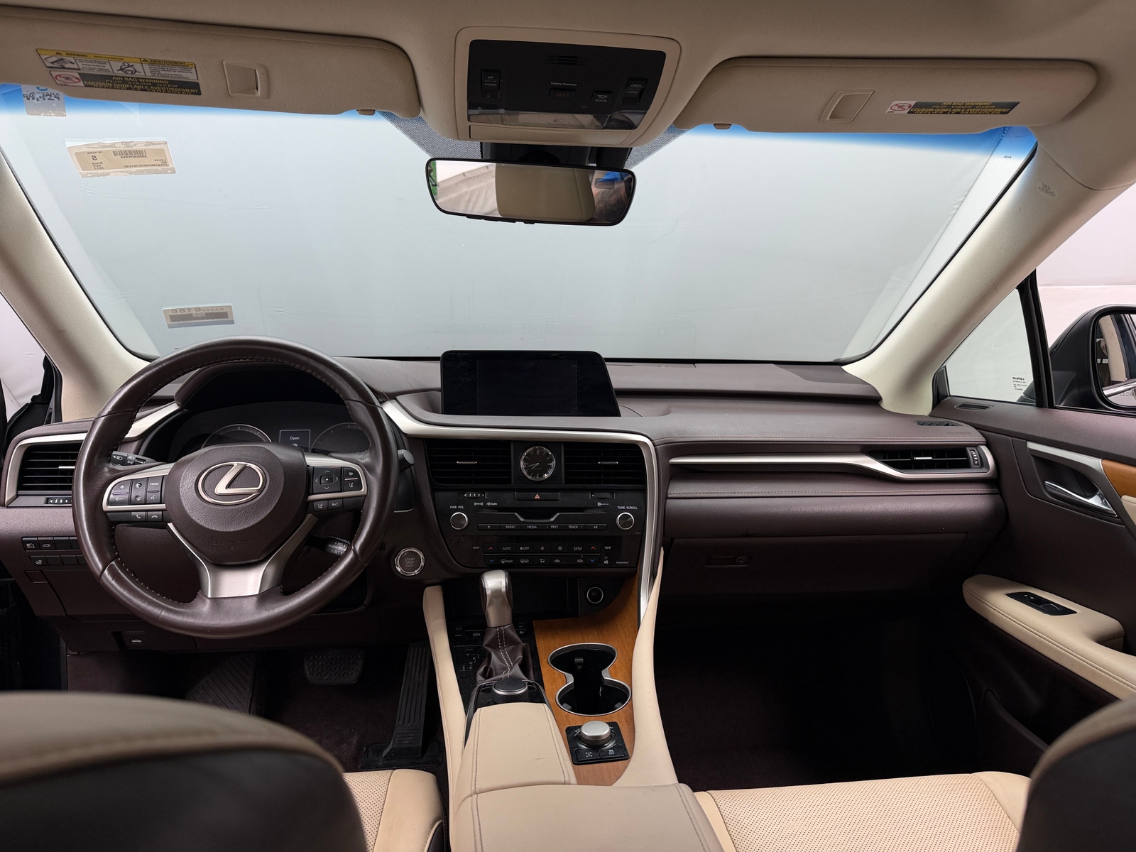 Thumbnail: 2017 Lexus RX - 3