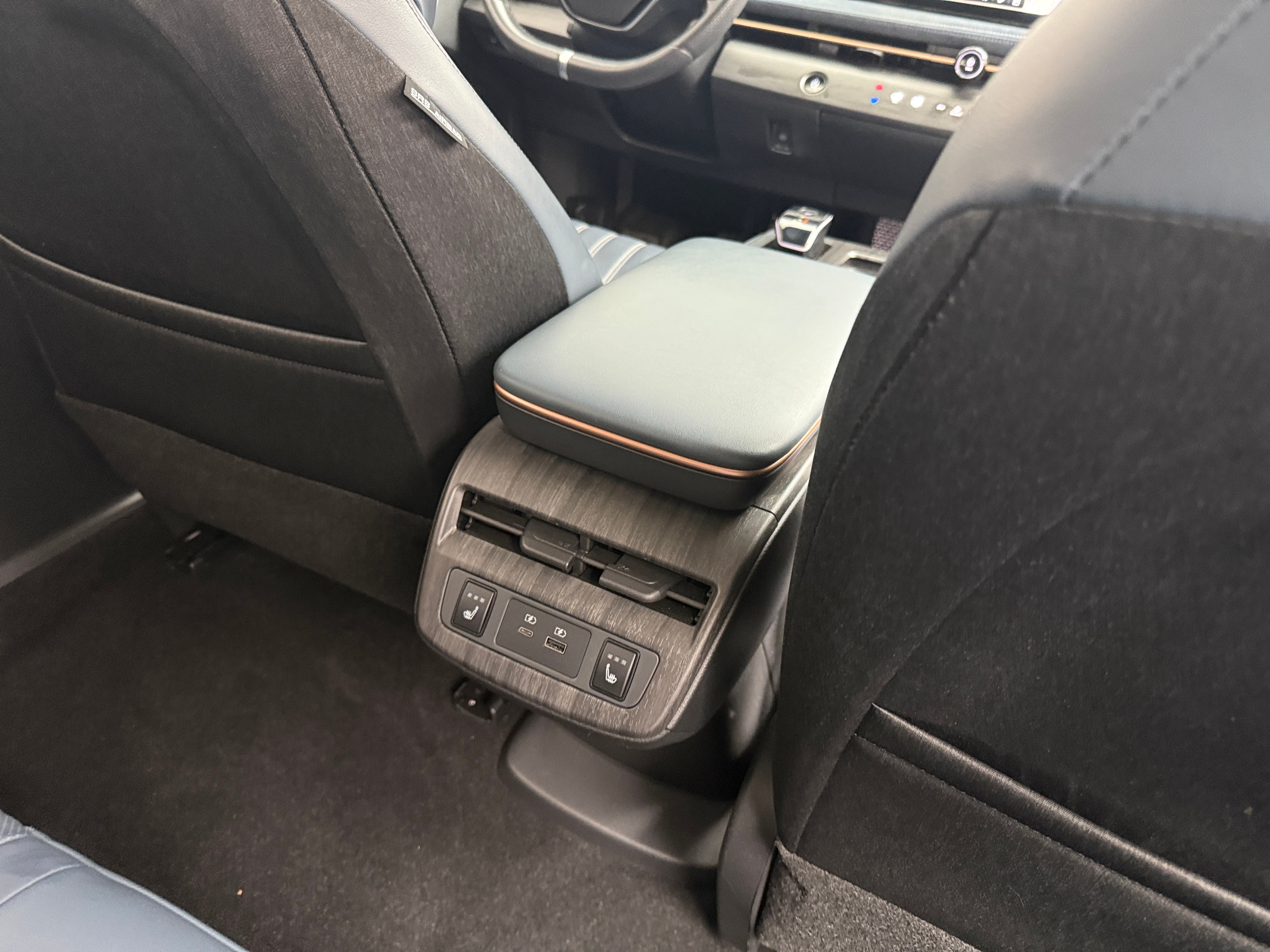 Used 2023 Nissan Ariya Platinum+ with VIN JN1DF0CD7PM701140 for sale in Oak Creek, WI