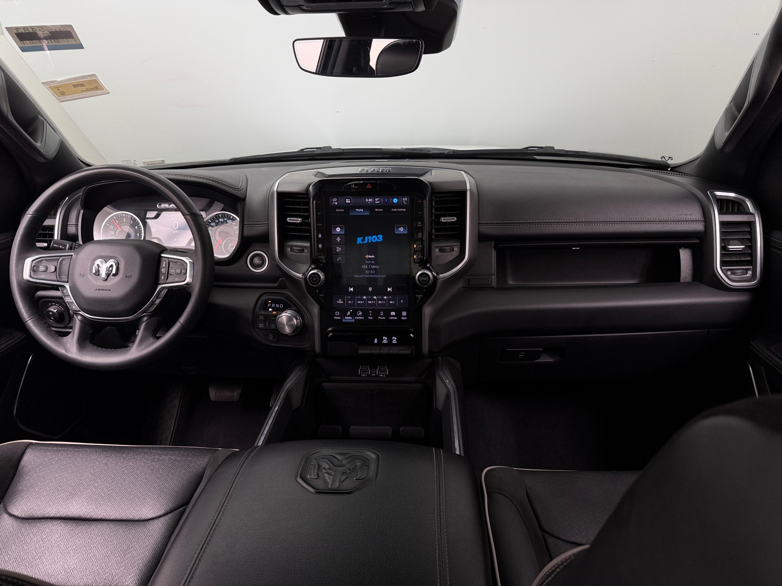 Thumbnail: 2025 RAM 1500 - 2