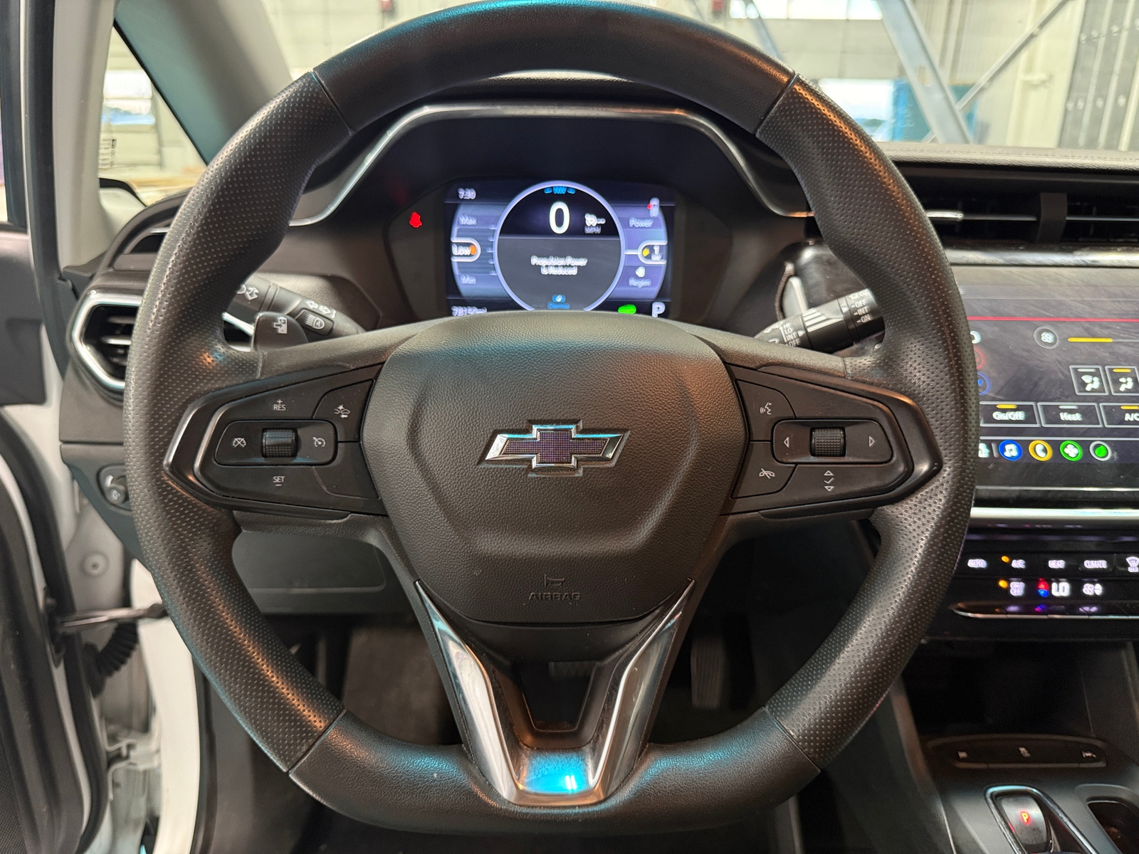 Thumbnail: 2023 Chevrolet Bolt EV - 5