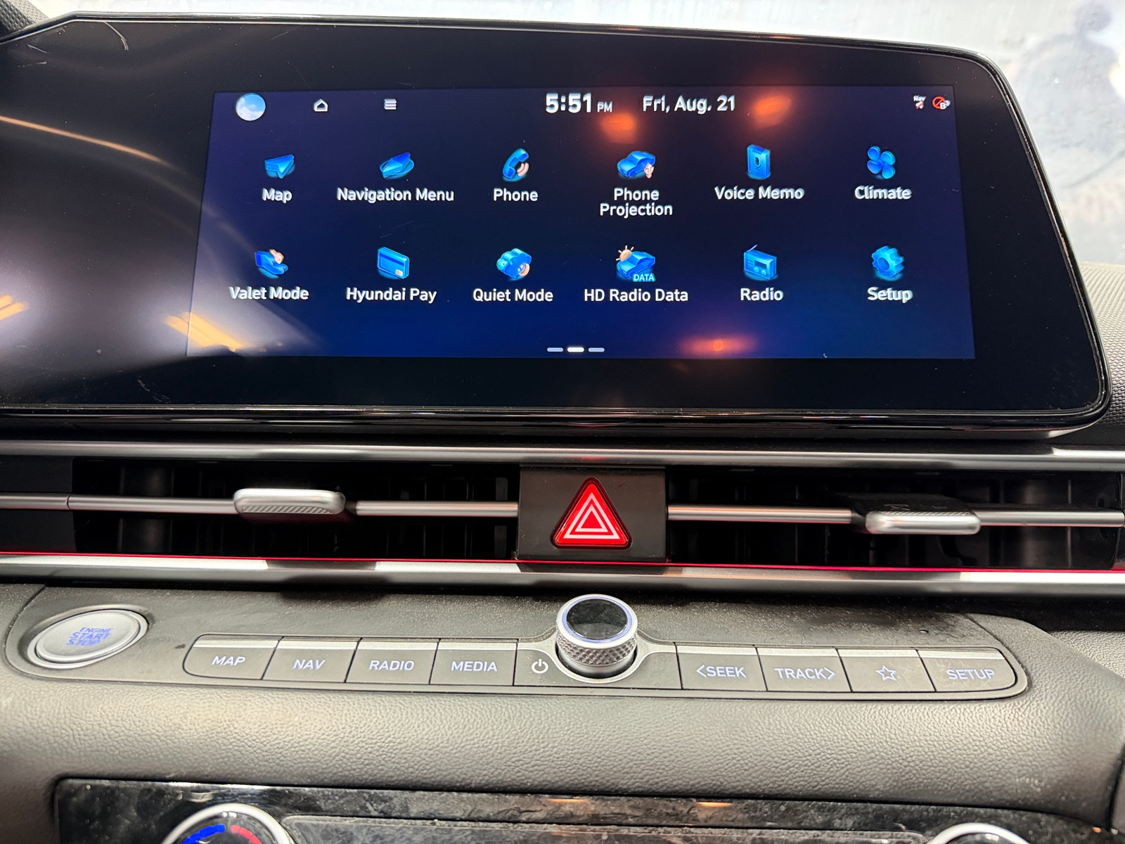 Thumbnail: 2025 Hyundai Elantra - 4
