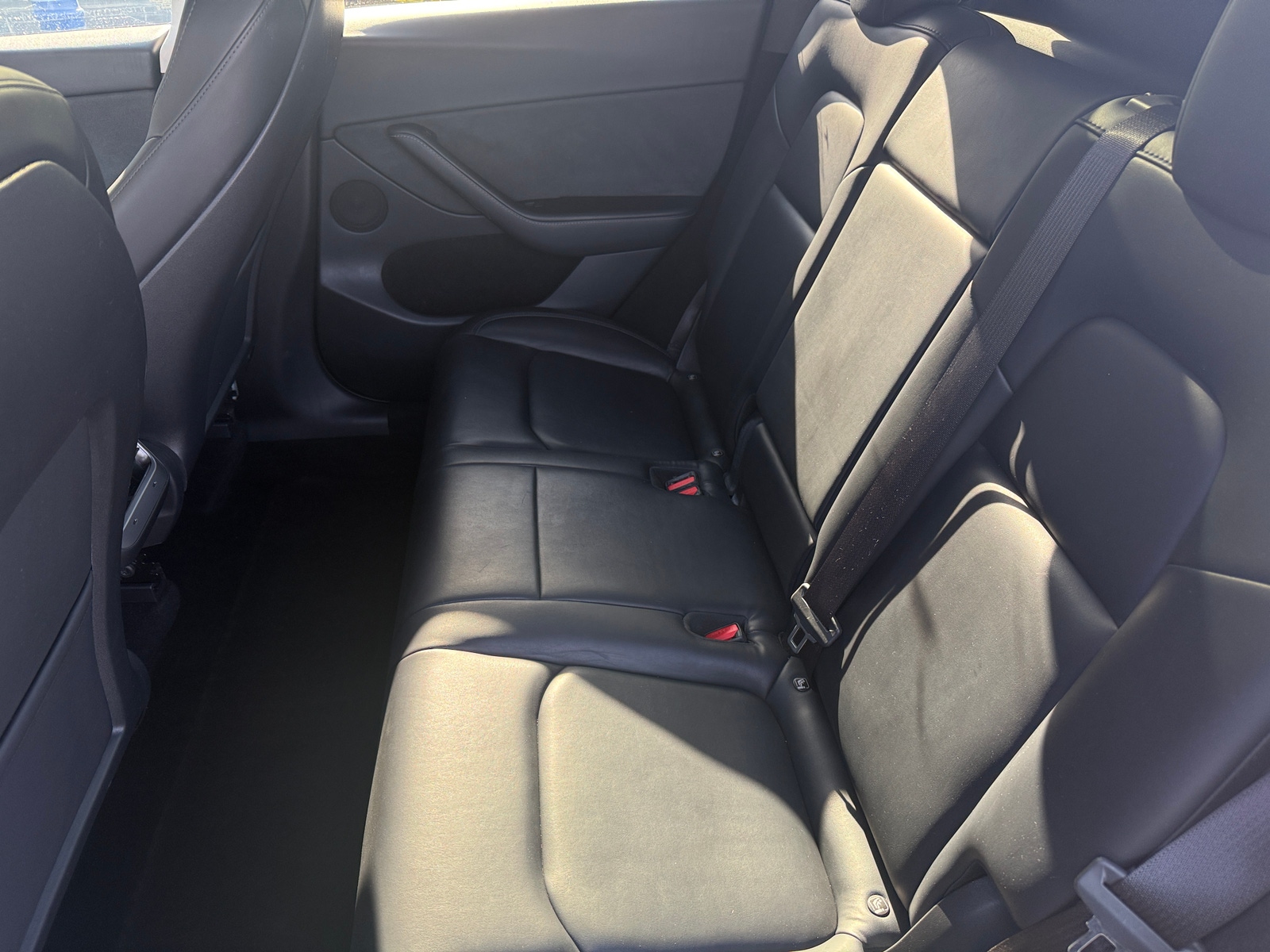Thumbnail: 2023 Tesla Model Y - 4