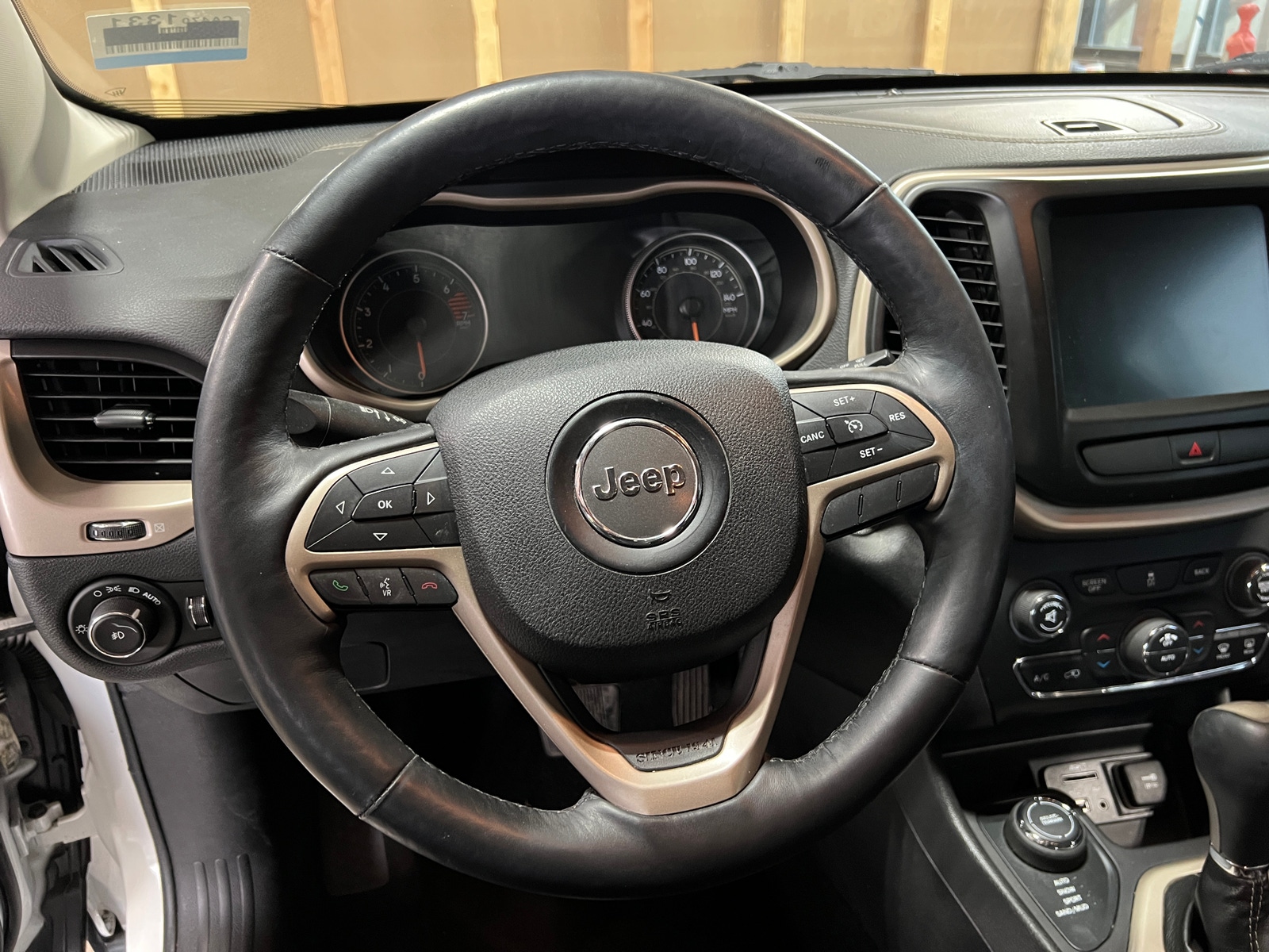 Thumbnail: 2016 Jeep Cherokee - 4
