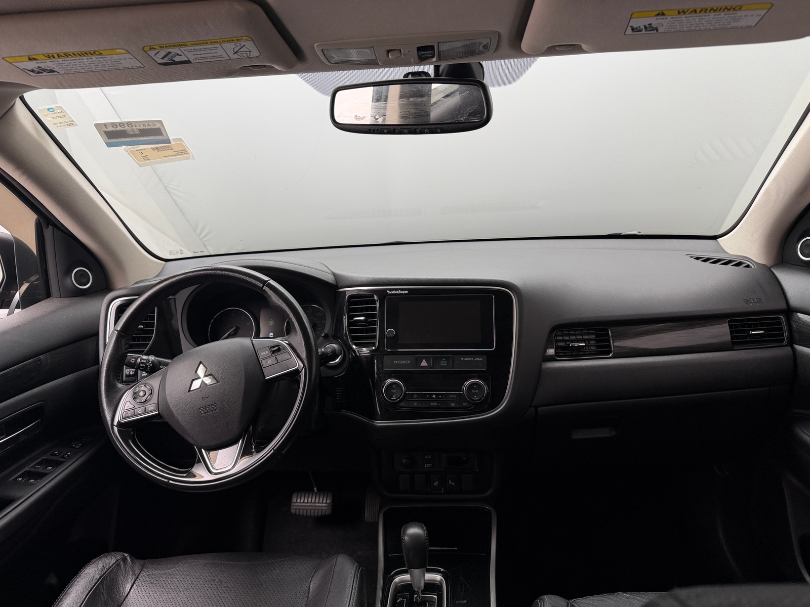 Thumbnail: 2018 Mitsubishi Outlander - 3