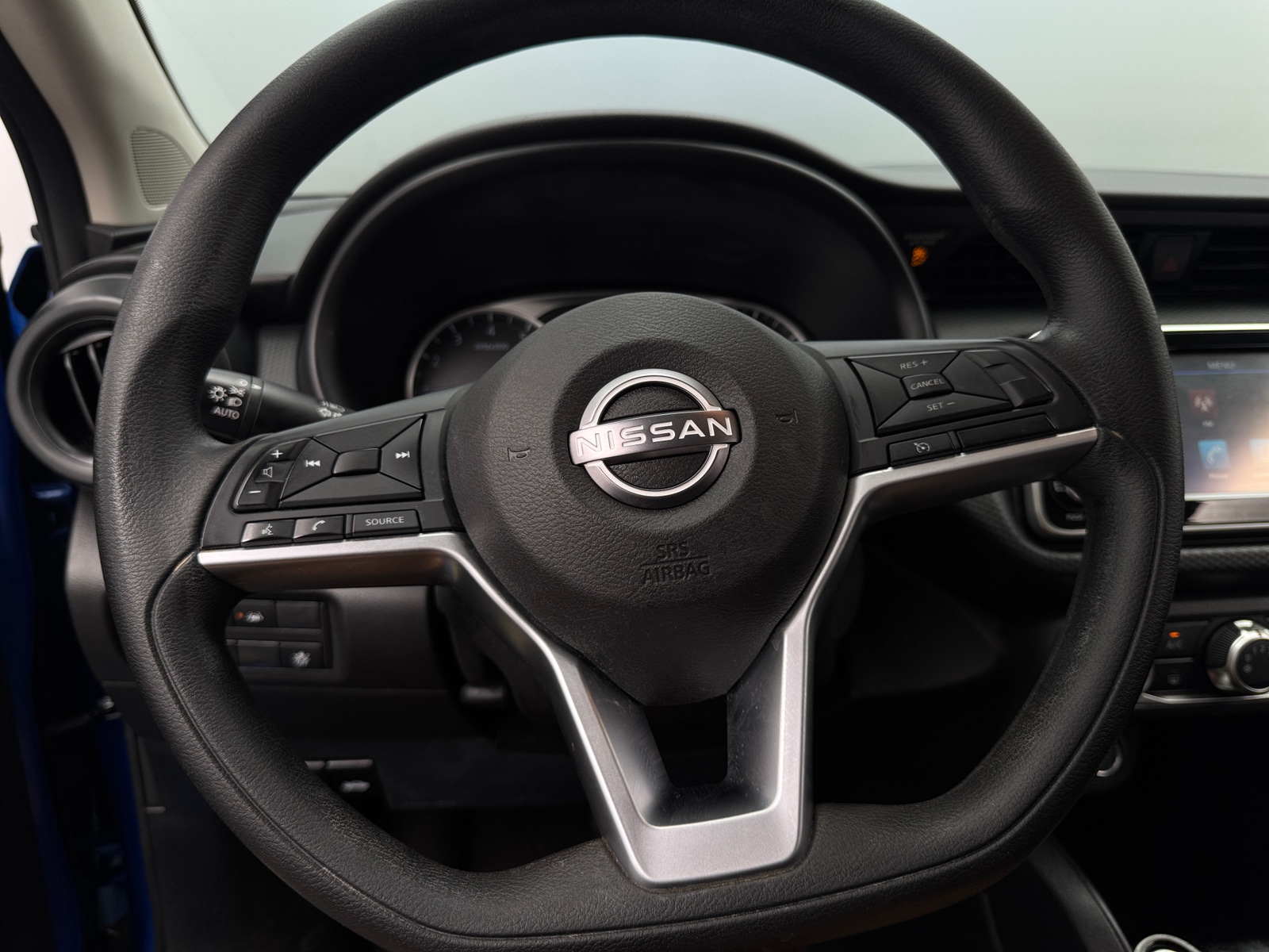 Thumbnail: 2022 Nissan Kicks - 5