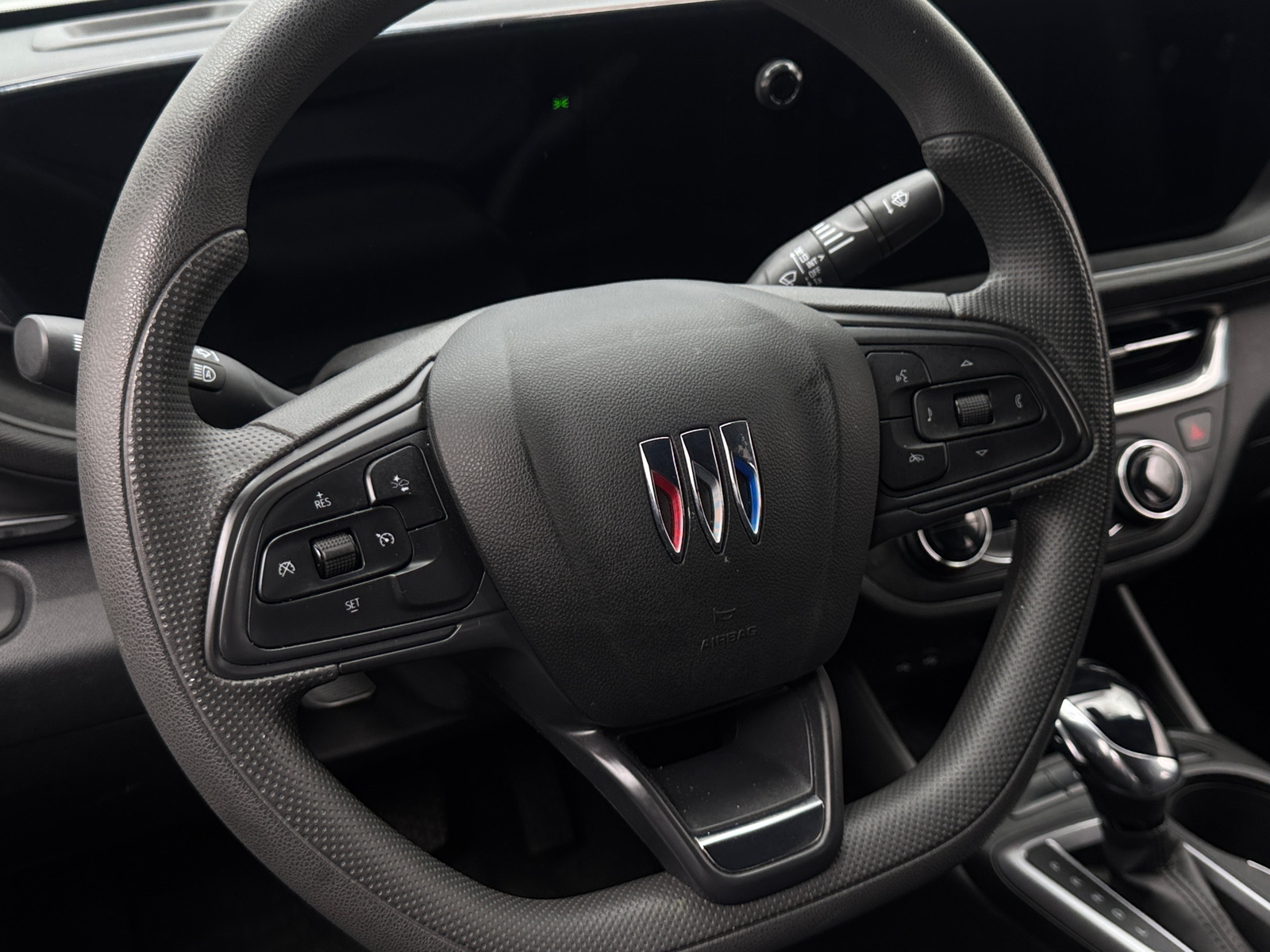 Thumbnail: 2026 Buick Envista - 4