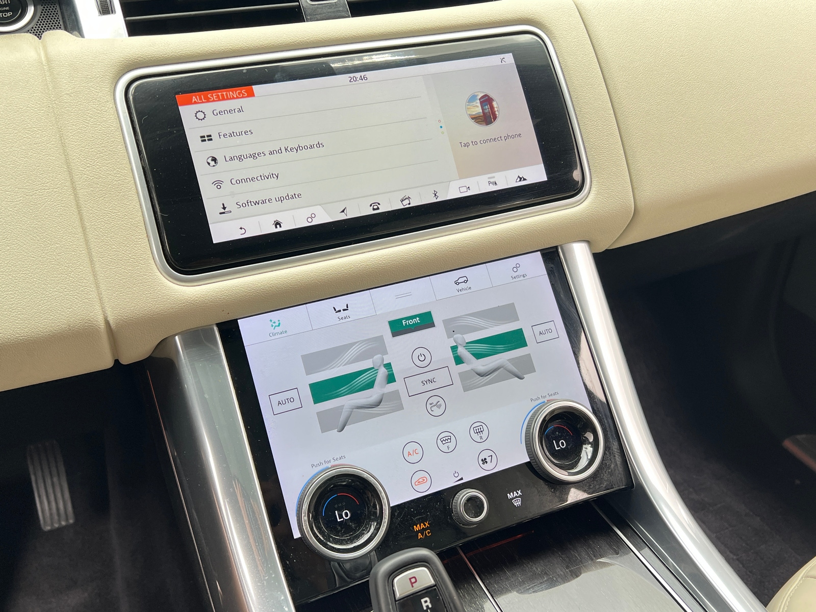 Thumbnail: 2020 Land Rover Range Rover Sport - 3