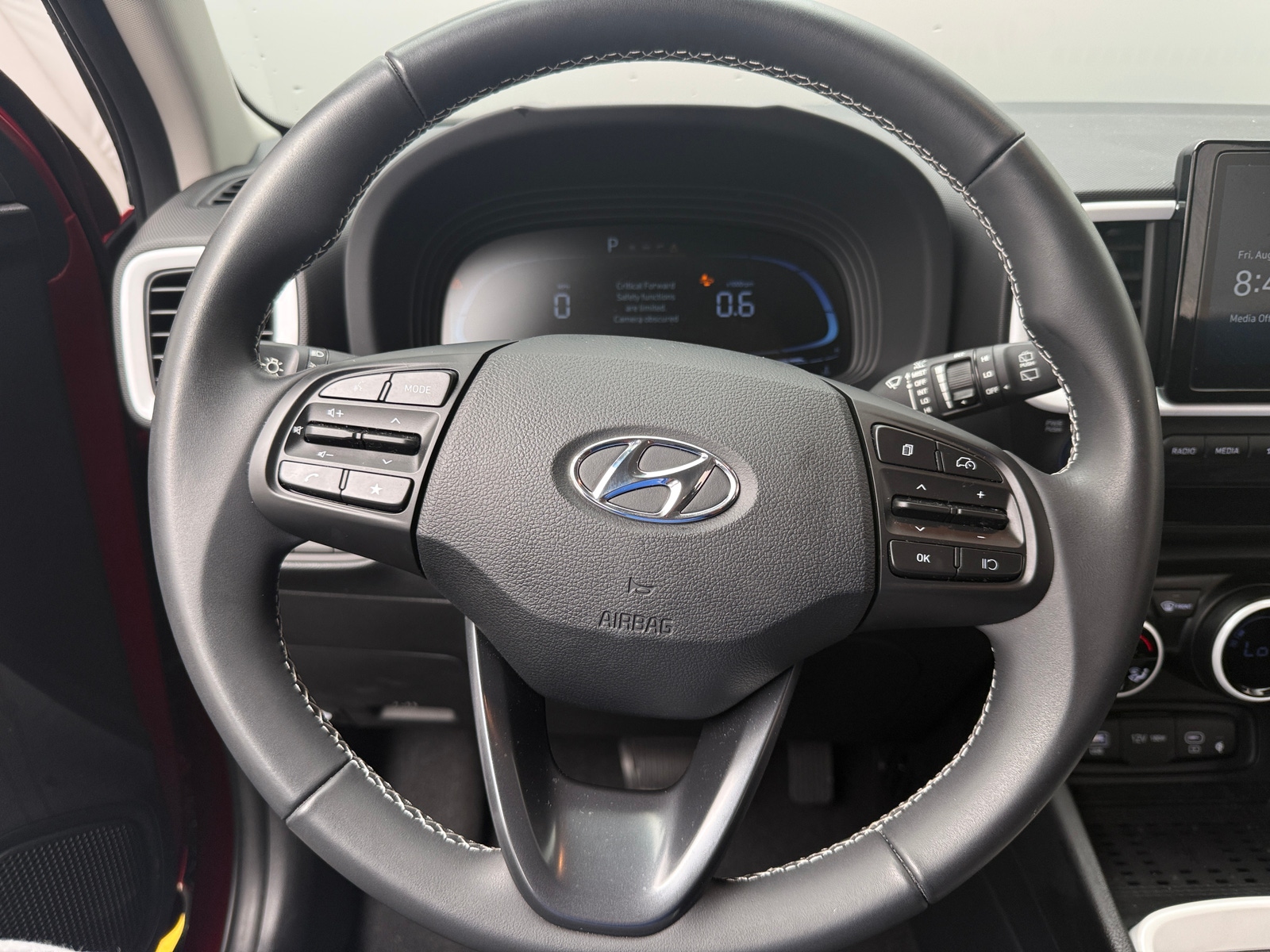 Thumbnail: 2023 Hyundai Venue - 4