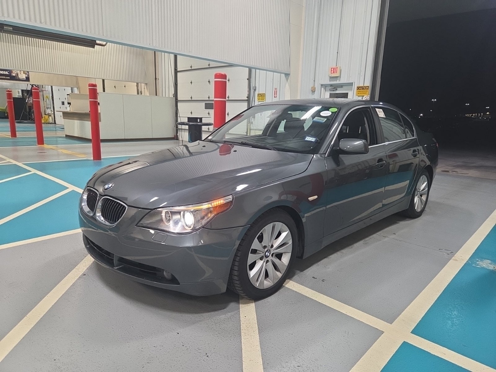 2004 BMW 545i