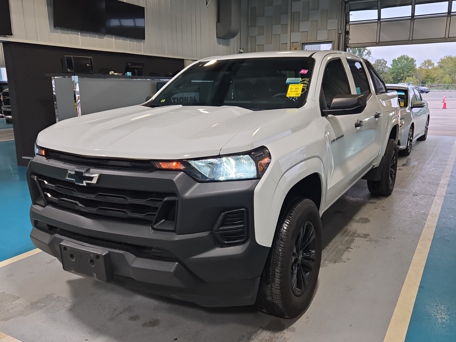 2024 Chevrolet Colorado 2WD Crew Cab WT