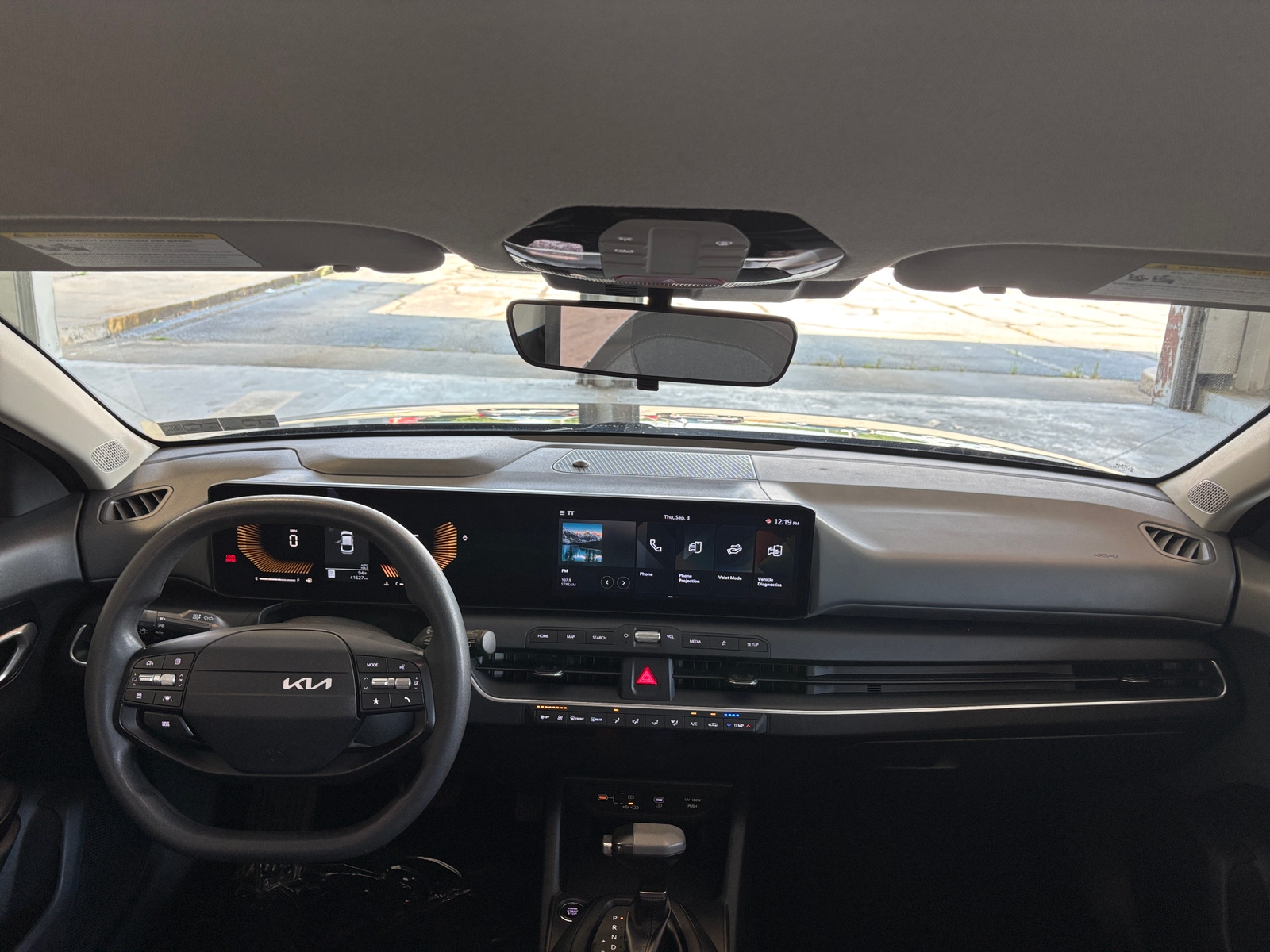 Thumbnail: 2025 Kia K4 - 3