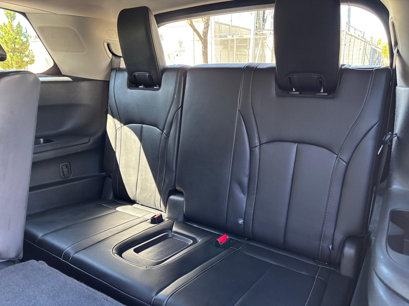 Thumbnail: 2026 INFINITI QX60 - 6