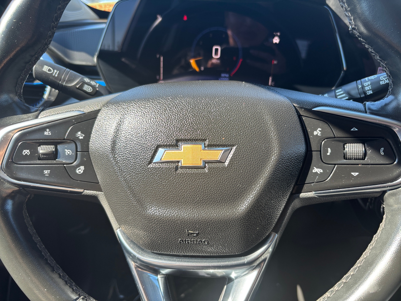 Thumbnail: 2025 Chevrolet Trax - 5