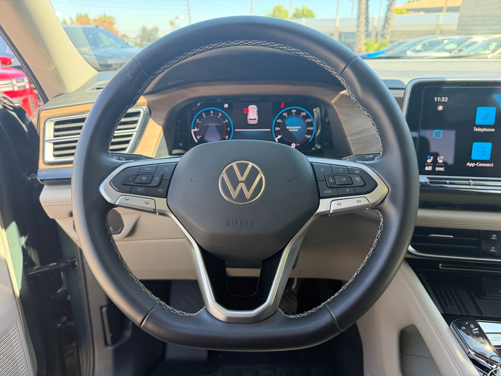 Thumbnail: 2026 Volkswagen Atlas - 5