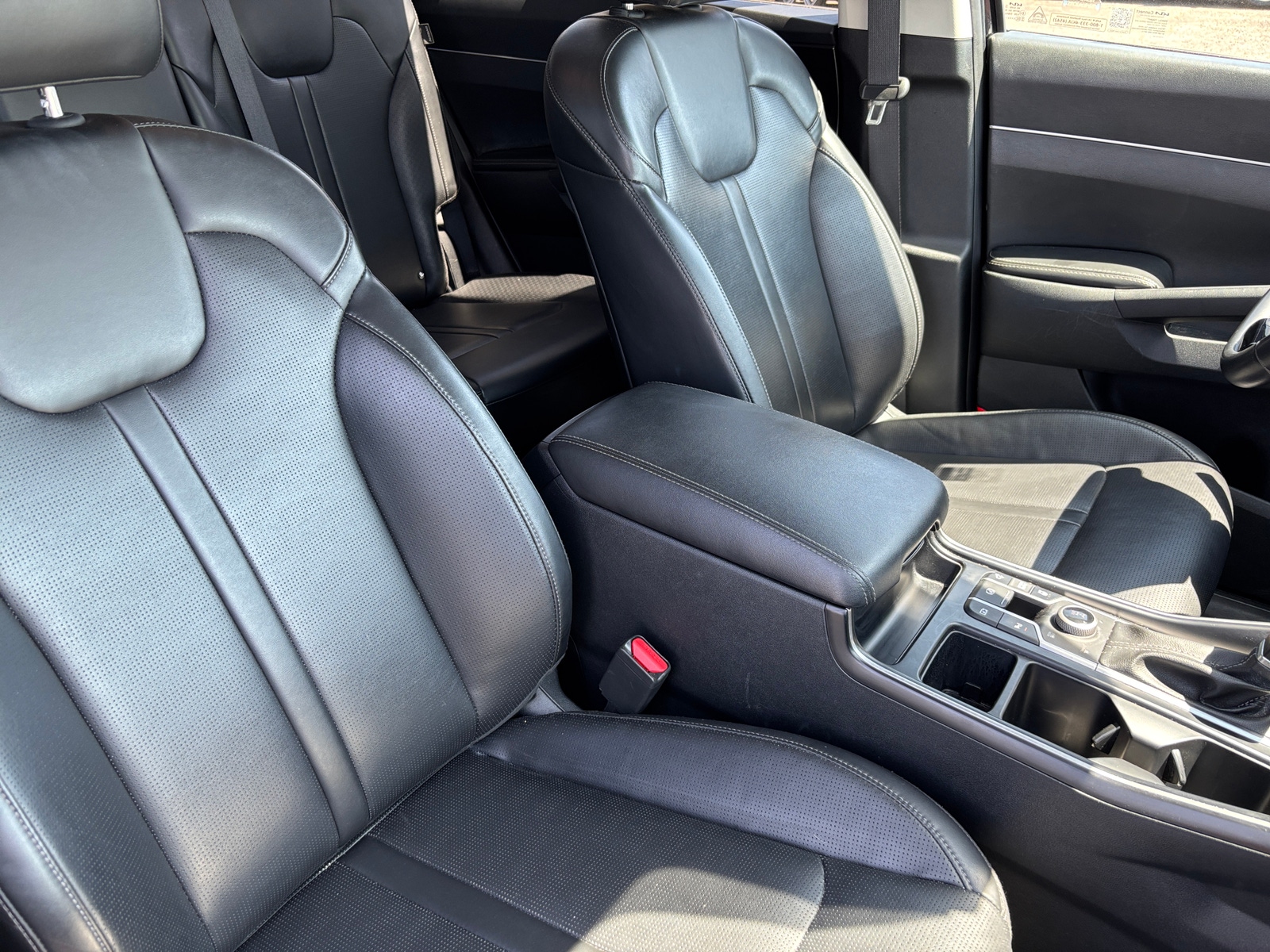 Thumbnail: 2024 Kia Sorento - 2