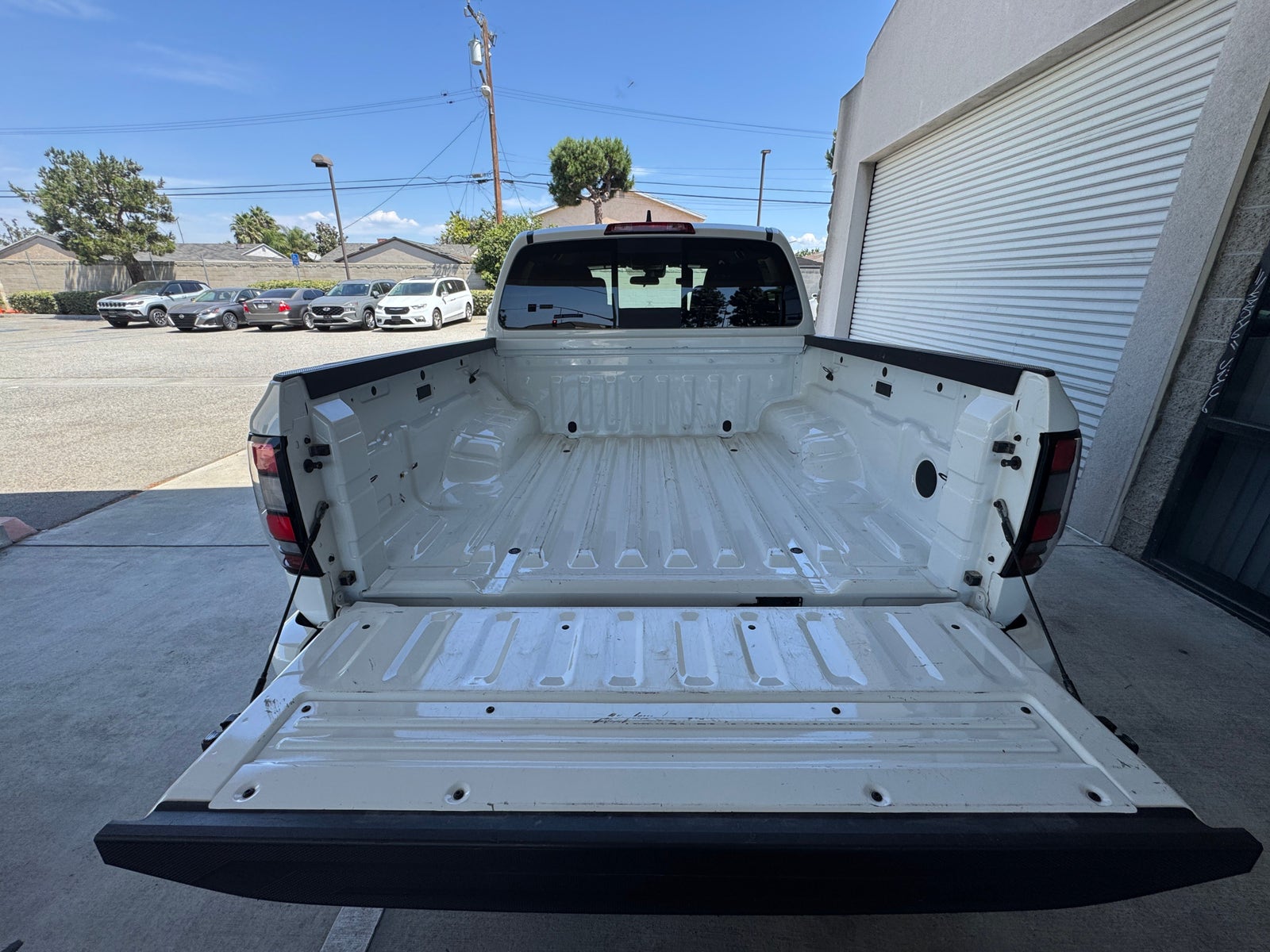 Thumbnail: 2026 Nissan Frontier - 7