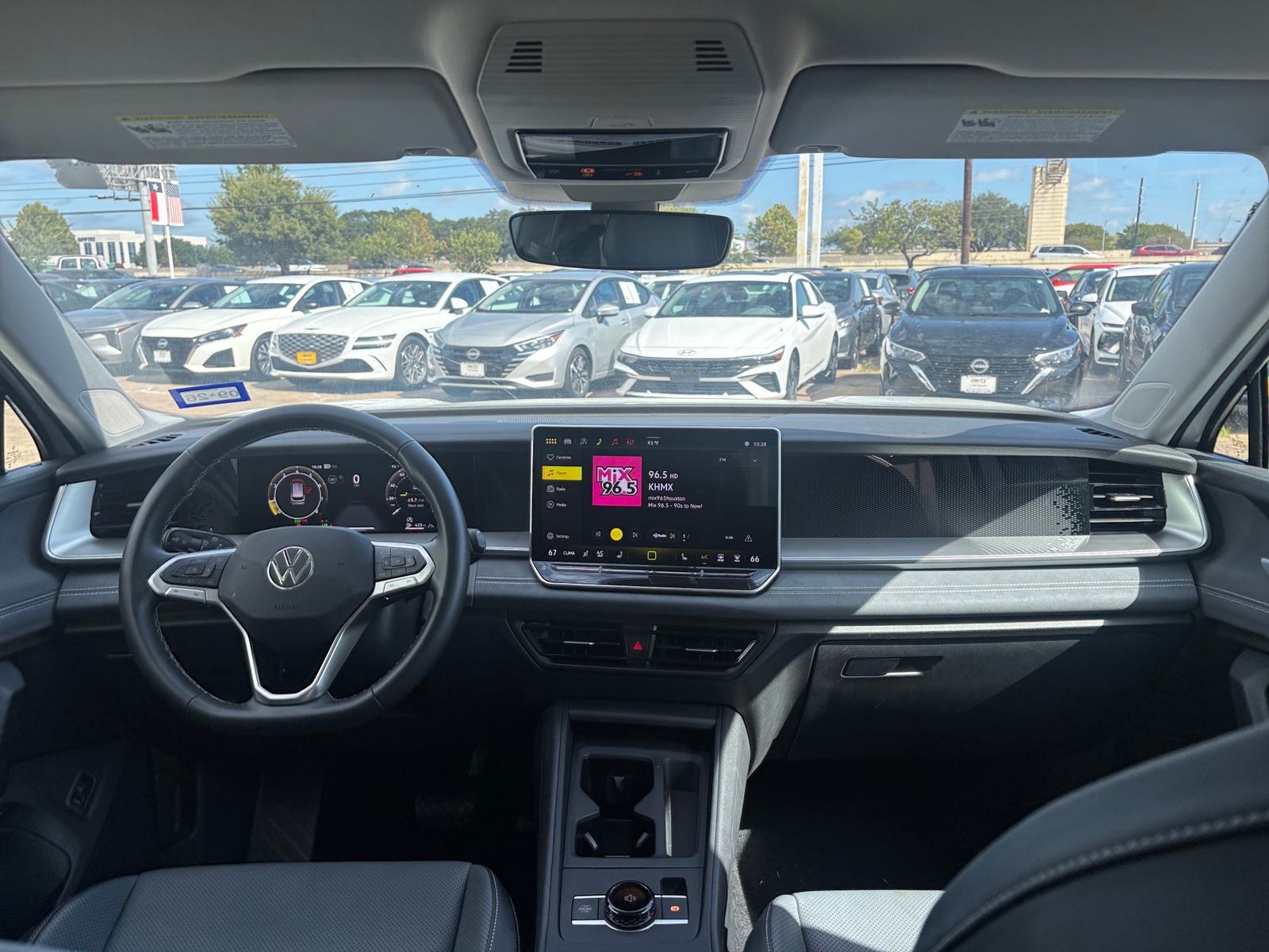 Thumbnail: 2026 Volkswagen Tiguan - 2