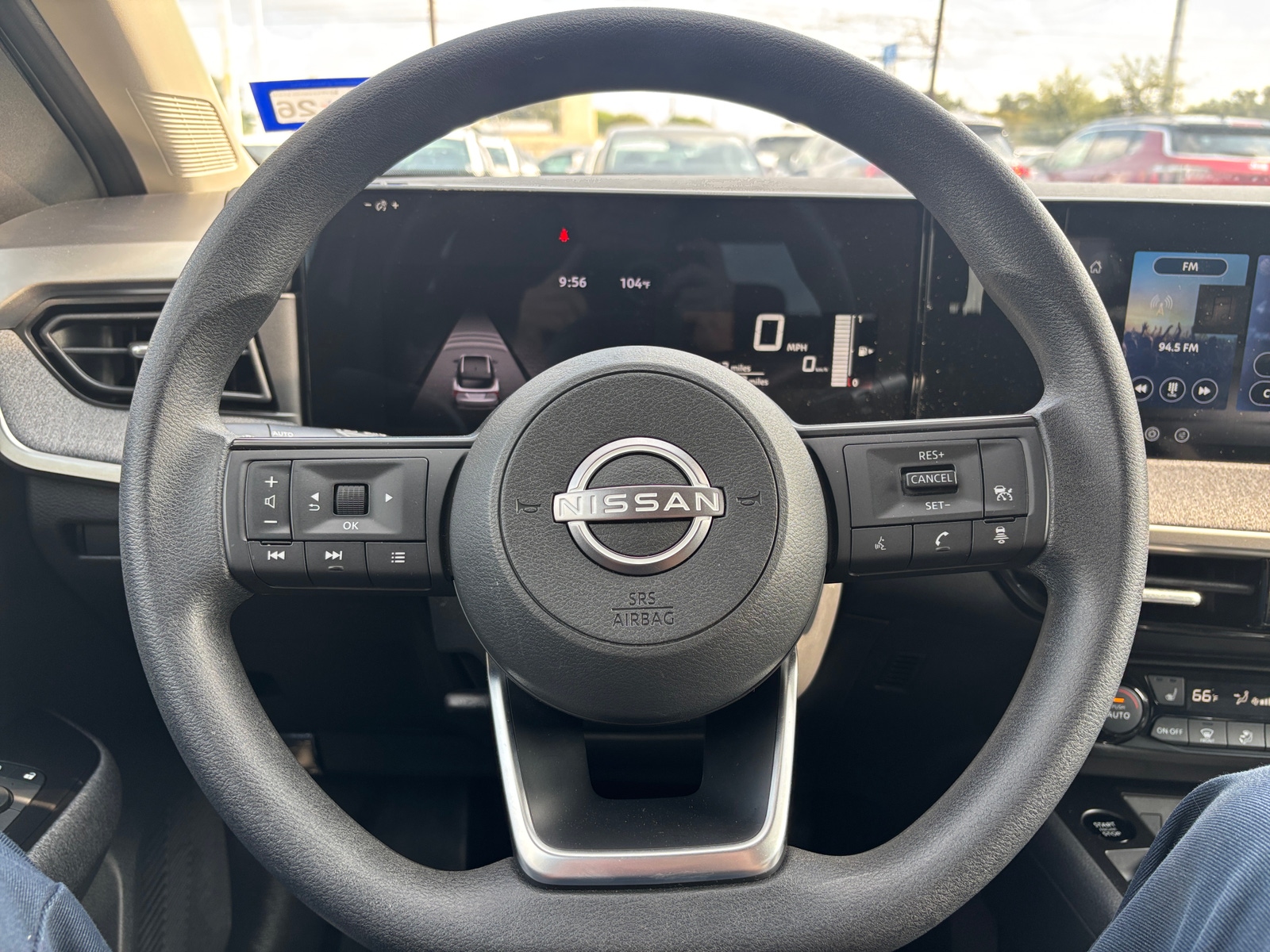 Thumbnail: 2026 Nissan Kicks - 4