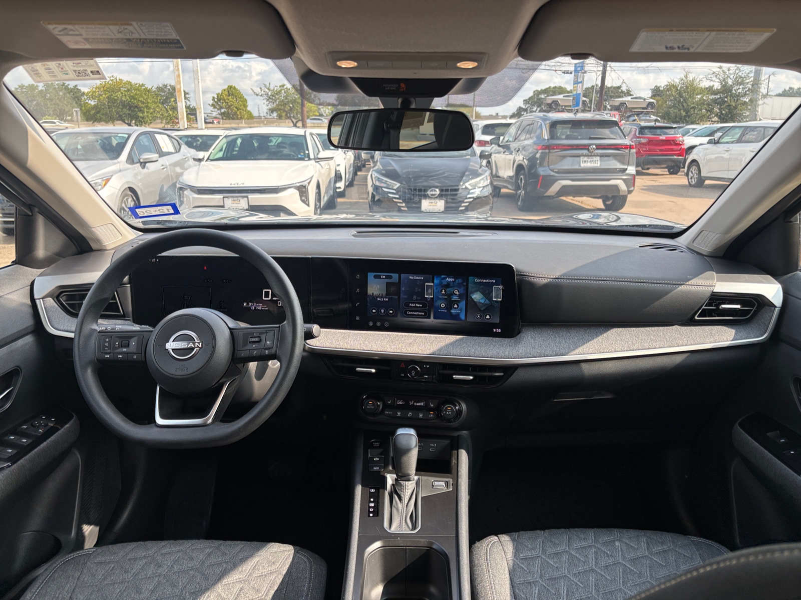 Thumbnail: 2026 Nissan Kicks - 2