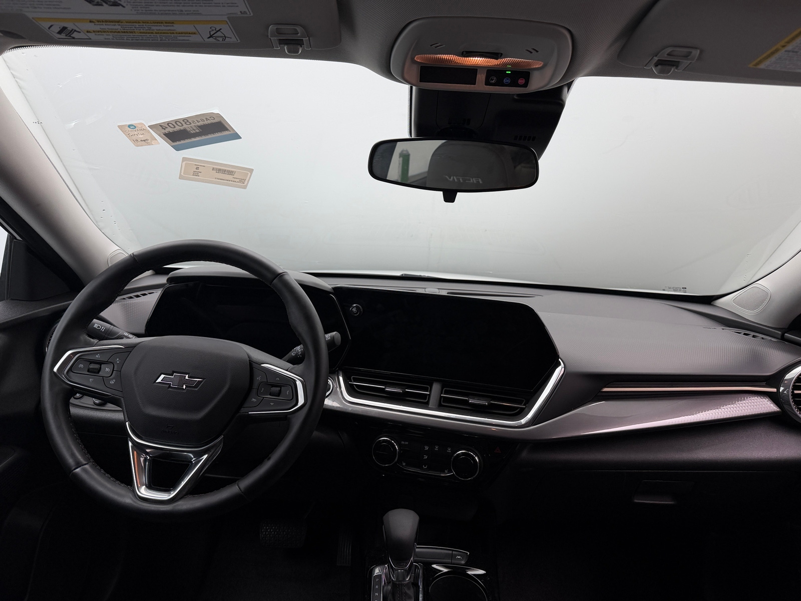 Thumbnail: 2025 Chevrolet Trax - 2