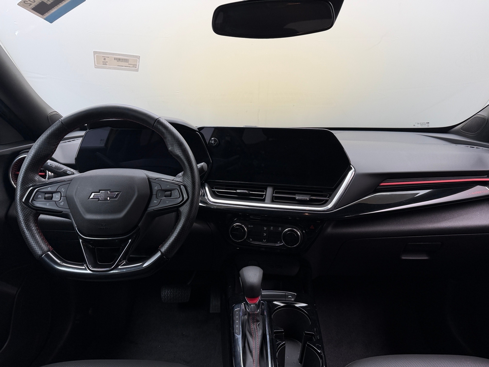 Thumbnail: 2025 Chevrolet Trax - 2