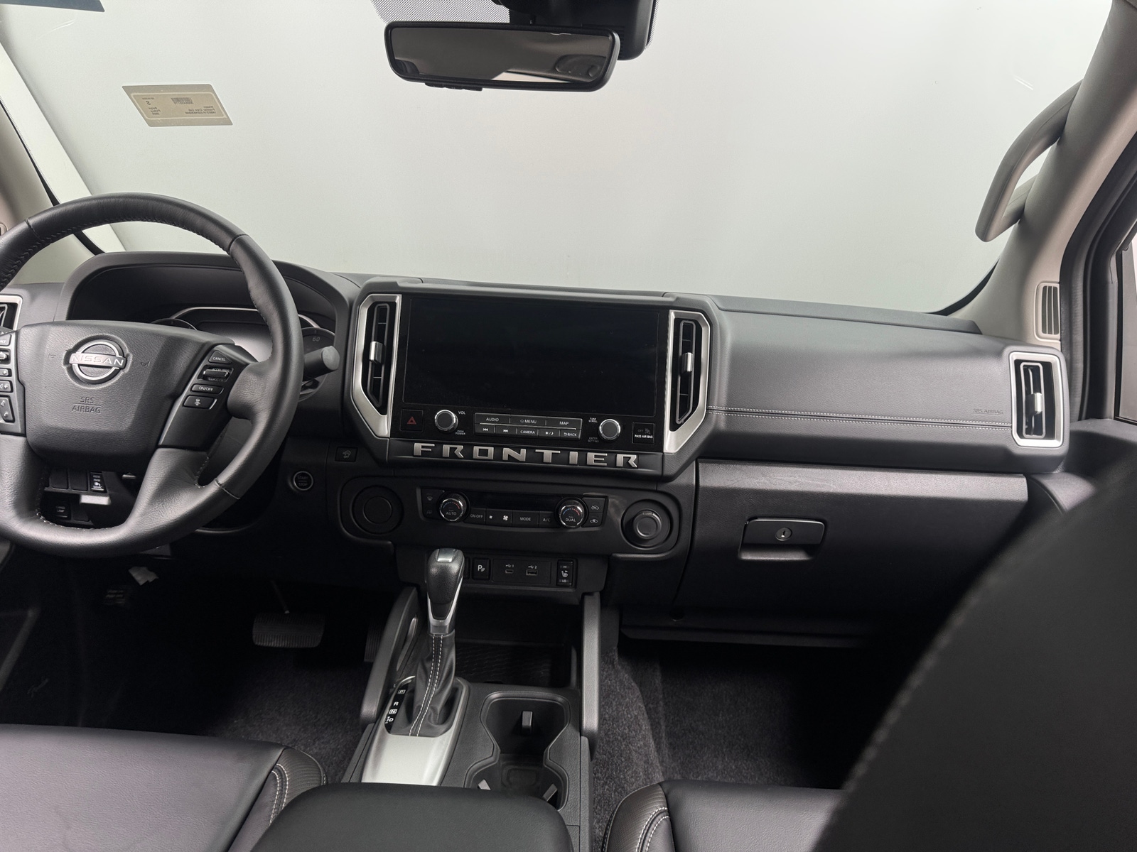 Thumbnail: 2025 Nissan Frontier - 2