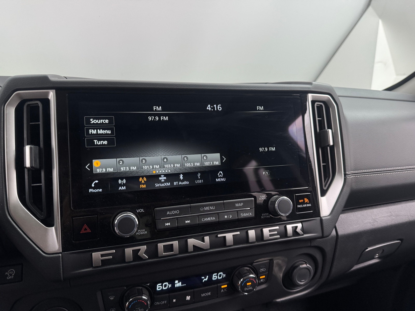 Thumbnail: 2025 Nissan Frontier - 3