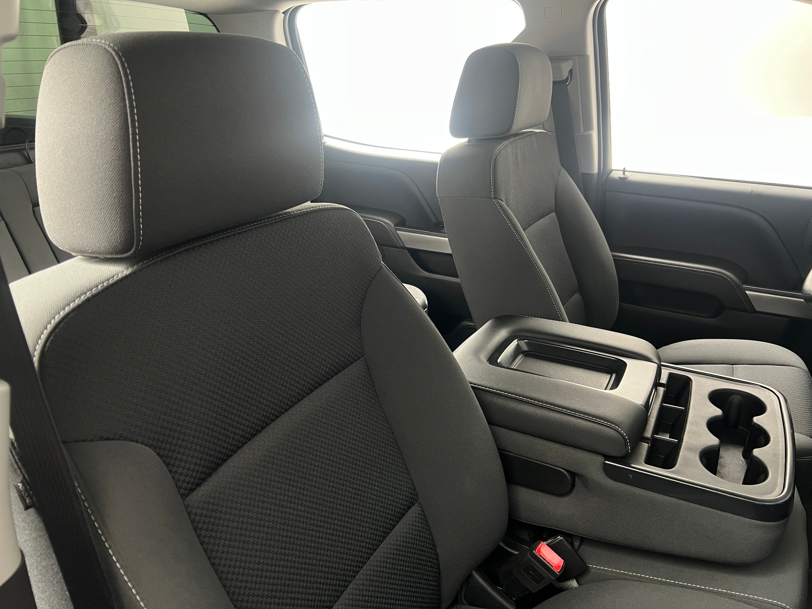 Thumbnail: 2018 Chevrolet Silverado 1500 - 2