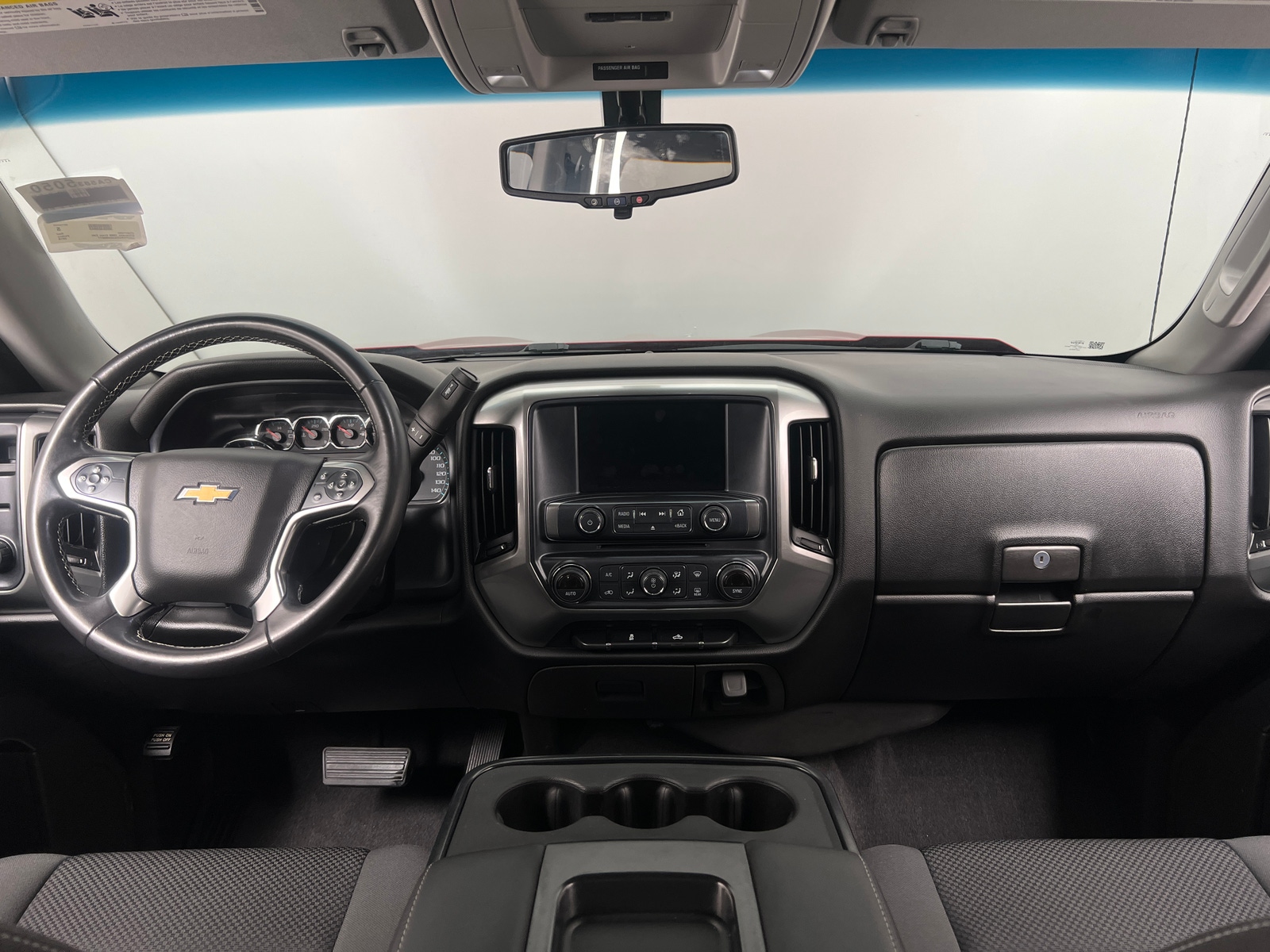 Thumbnail: 2018 Chevrolet Silverado 1500 - 3