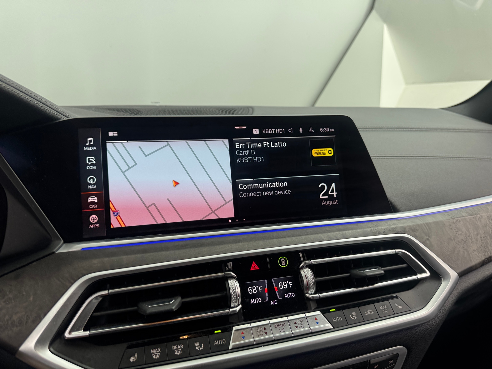 Thumbnail: 2022 BMW X5 - 3