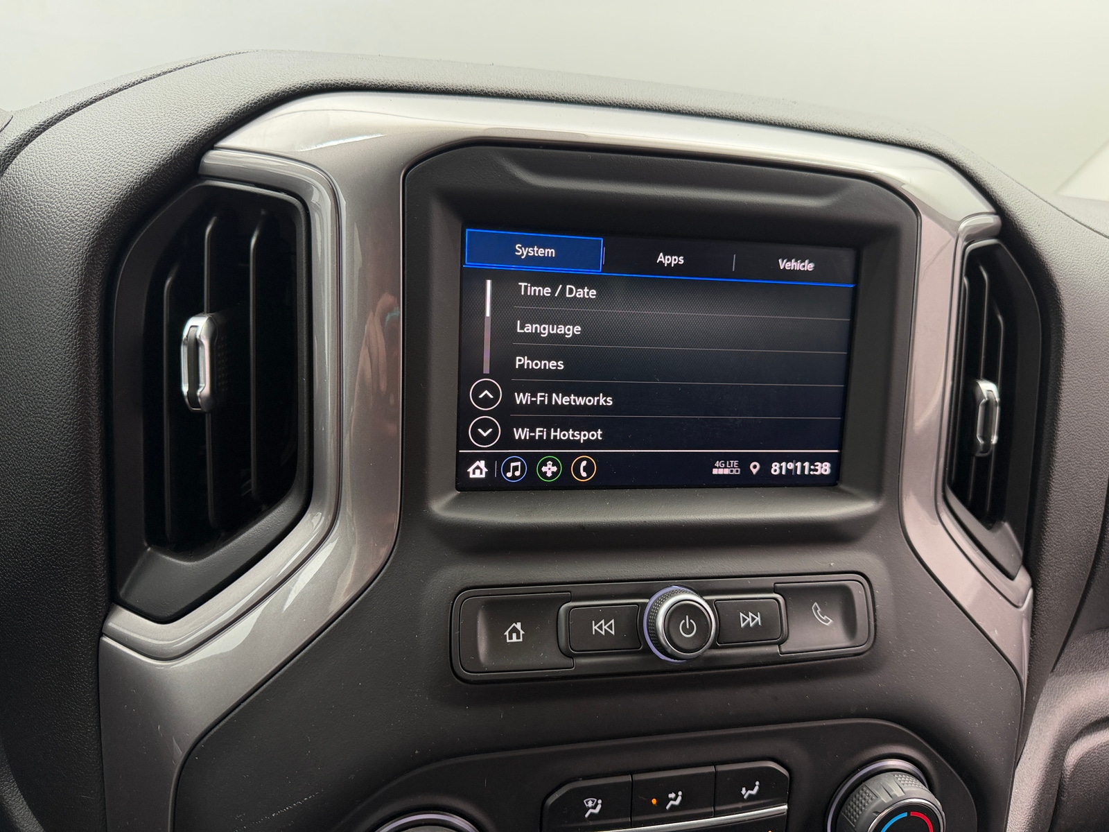 Thumbnail: 2021 Chevrolet Silverado 1500 - 4