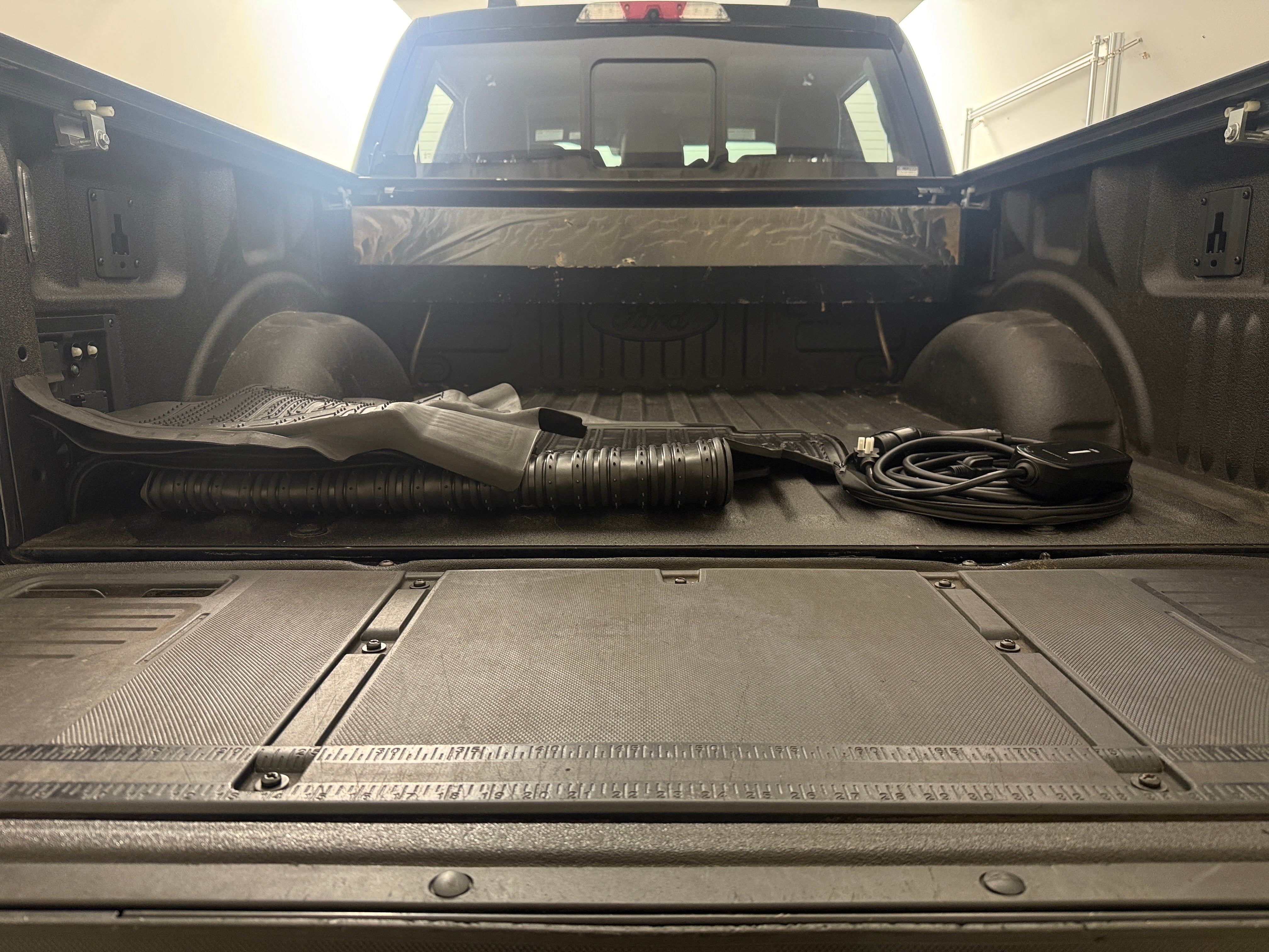 Used 2022 Ford F-150 Lightning Lariat with VIN 1FTVW1EL2NWG16557 for sale in Pewaukee, WI