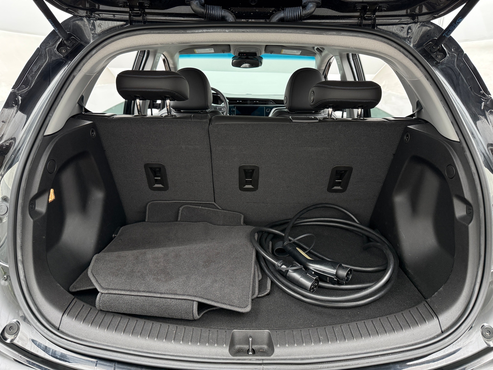 Thumbnail: 2023 Chevrolet Bolt EV - 6