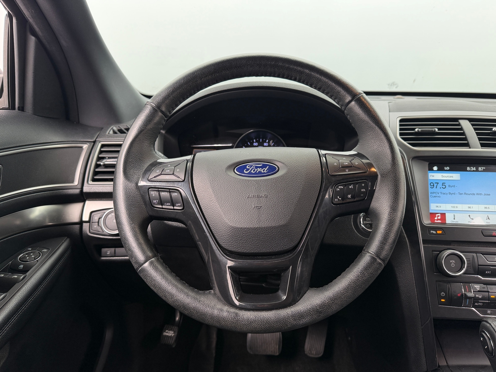 Thumbnail: 2018 Ford Explorer - 5