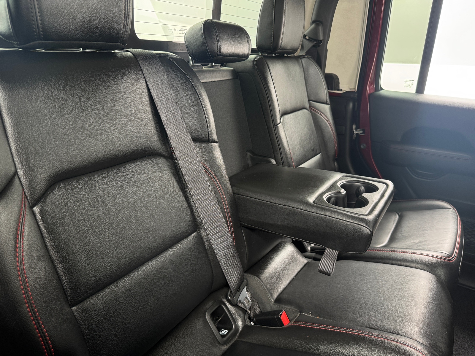 Thumbnail: 2021 Jeep Gladiator - 5