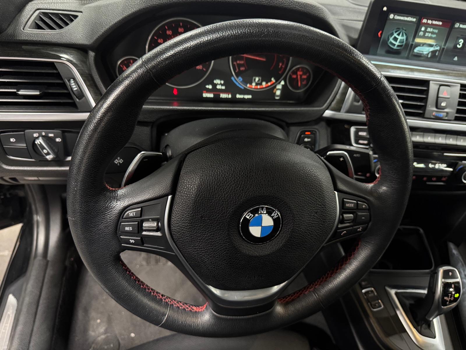 Thumbnail: 2018 BMW 3 Series - 4