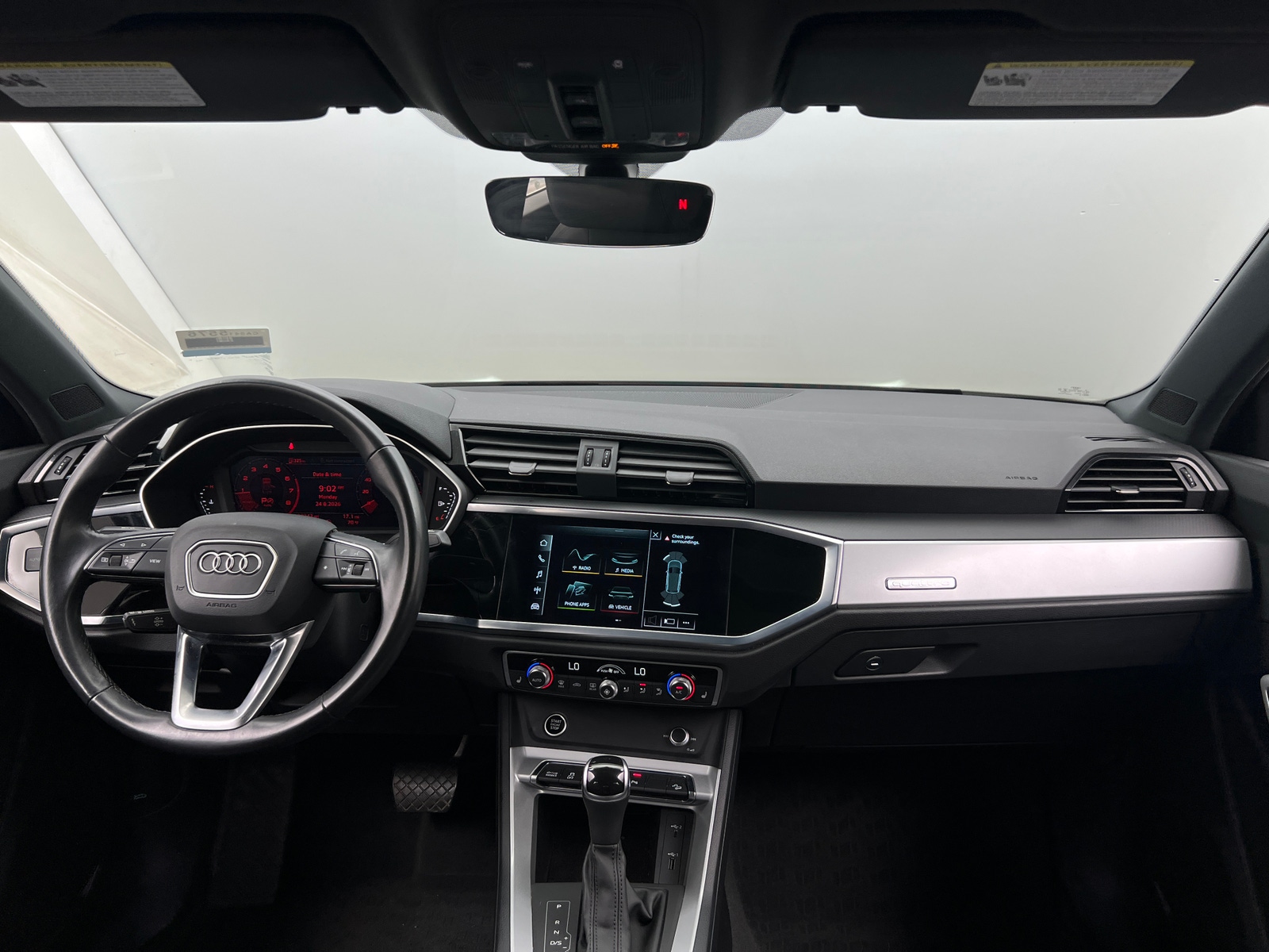 Thumbnail: 2021 Audi Q3 - 2